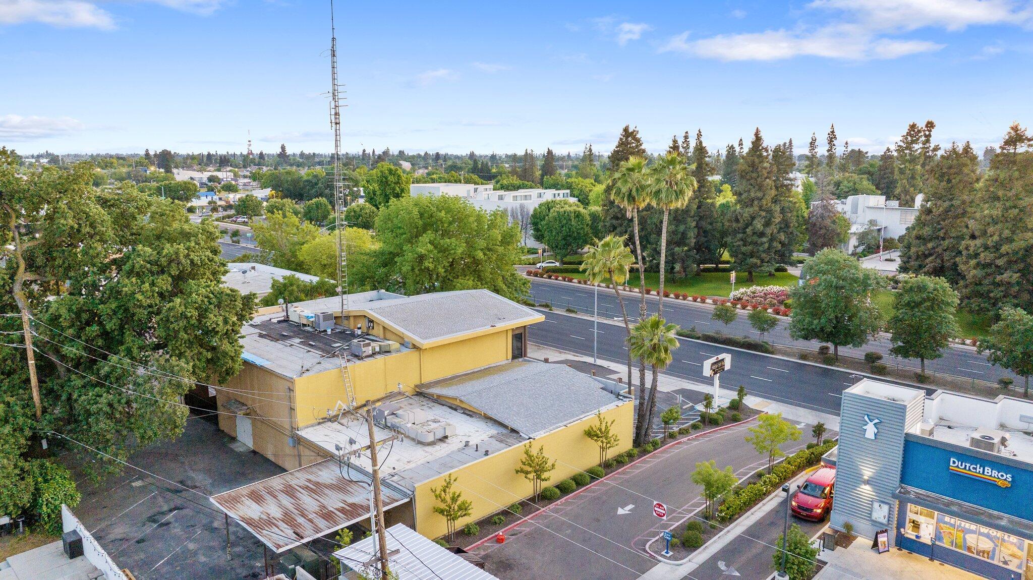 750 S Mooney Blvd, Visalia, CA 93277
