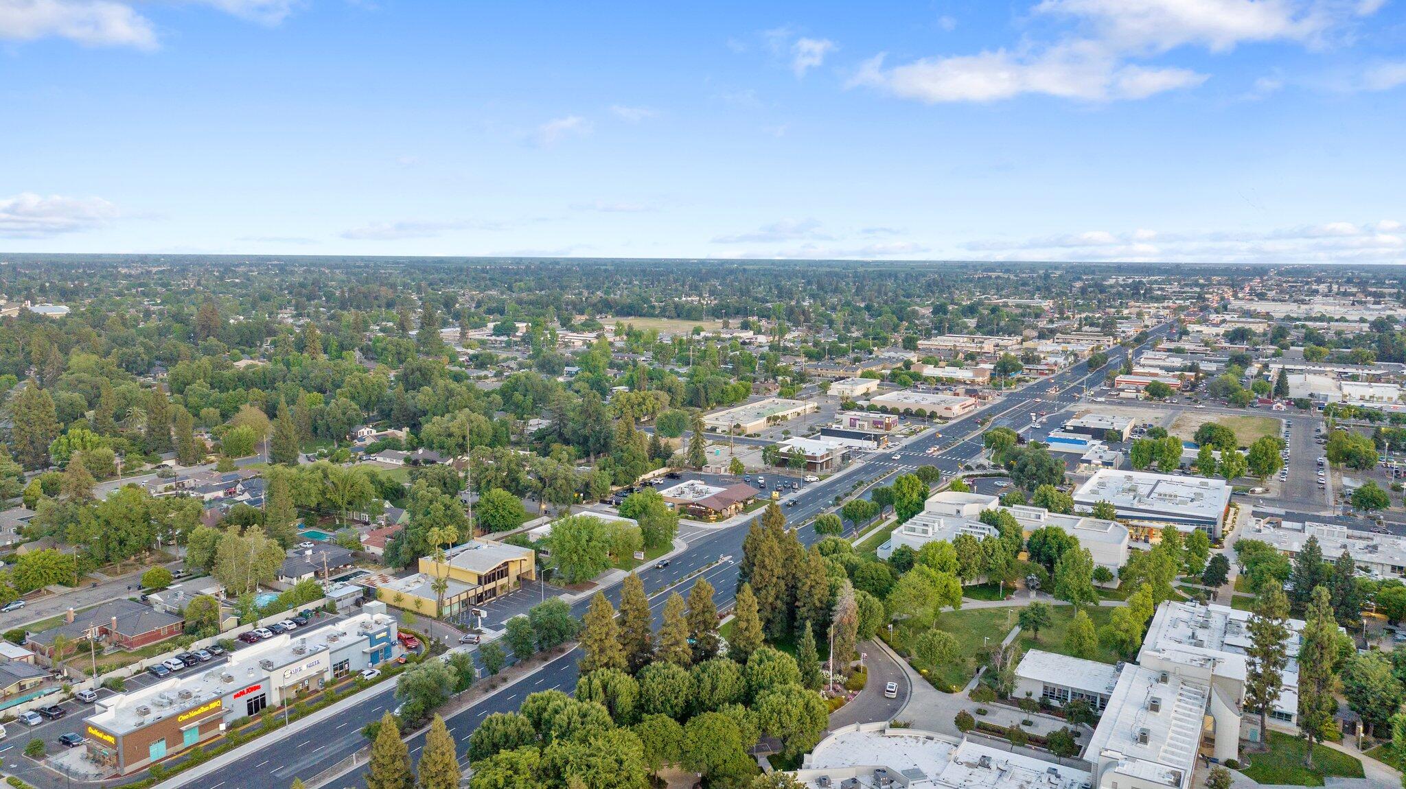 750 S Mooney Blvd, Visalia, CA 93277