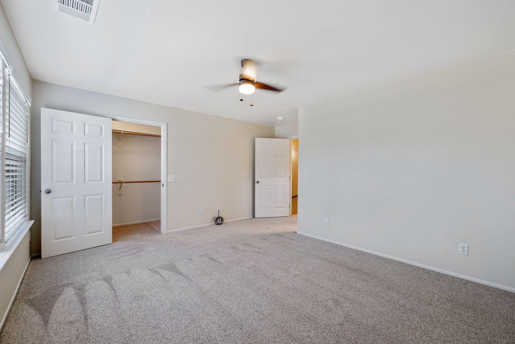 1155 Meadow Ave, Exeter, CA 93221