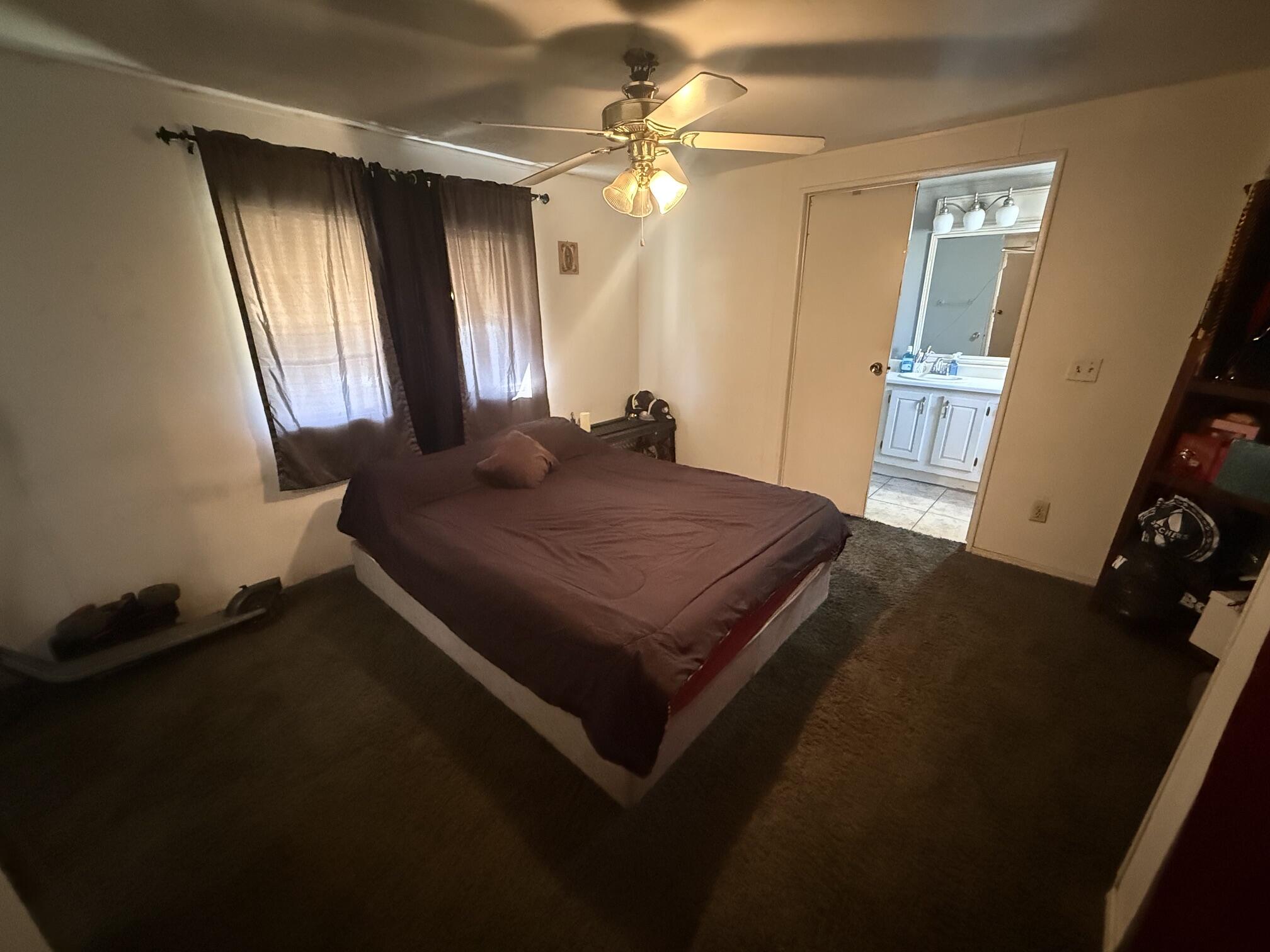 900 E Rankin Rd #27, Tulare, CA 93274