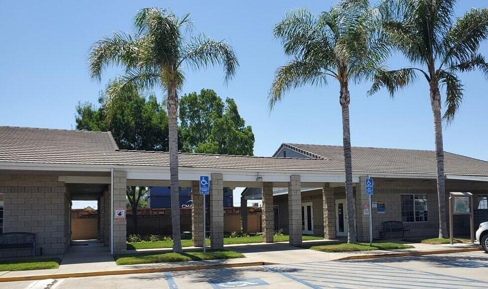 900 E Rankin Rd #27, Tulare, CA 93274
