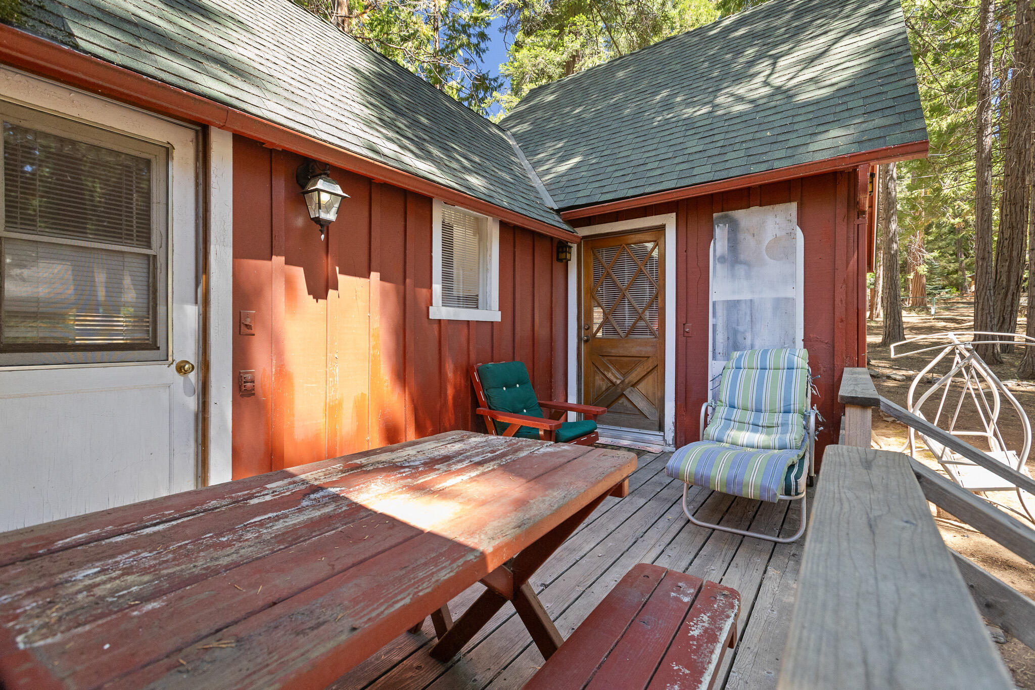 430 Mountain Dr, Springville, CA 93265