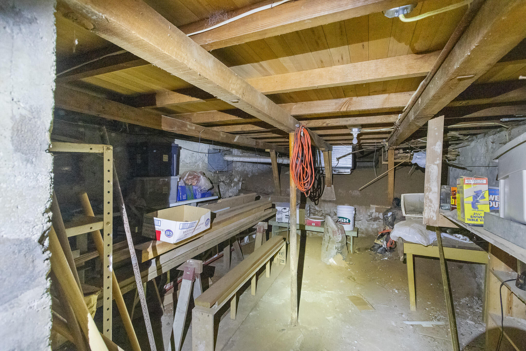 430 Mountain Dr, Springville, CA 93265