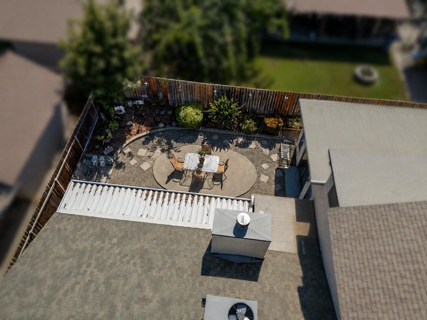 514 Balmoral Dr, Porterville, CA 93257