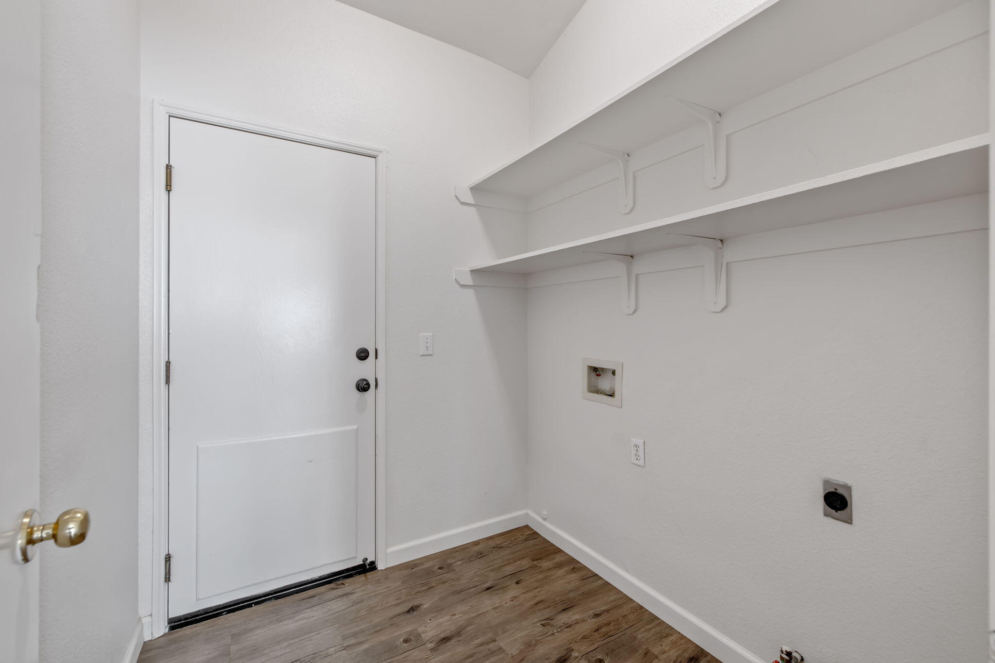 1404 Bradley Ct, Exeter, CA 93221