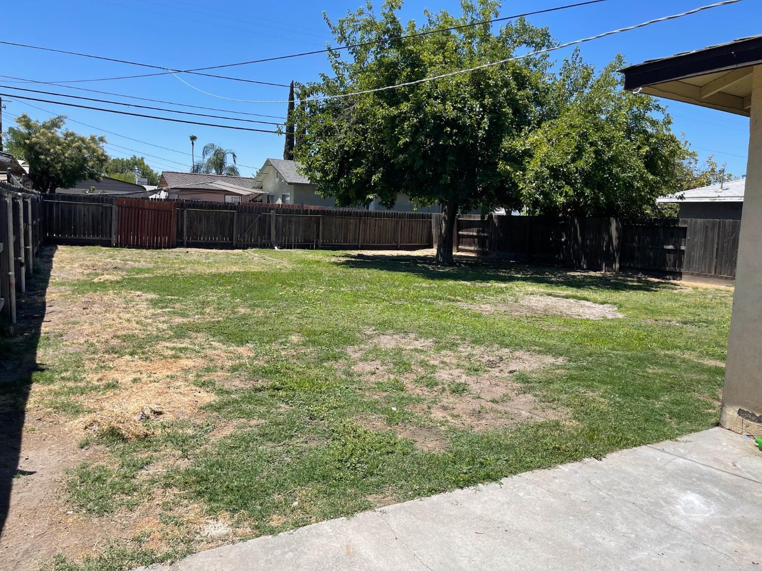917 Sherman Ave, Corcoran, CA 93212