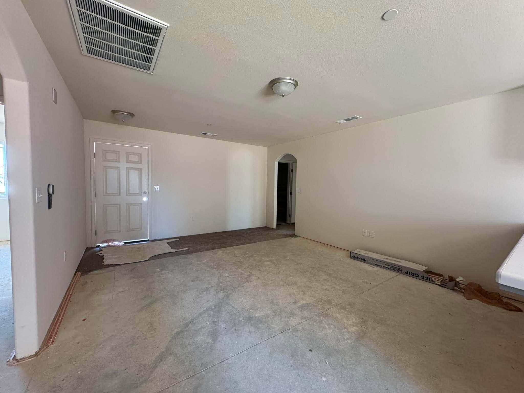 492 W Trooper, Porterville, CA 93257