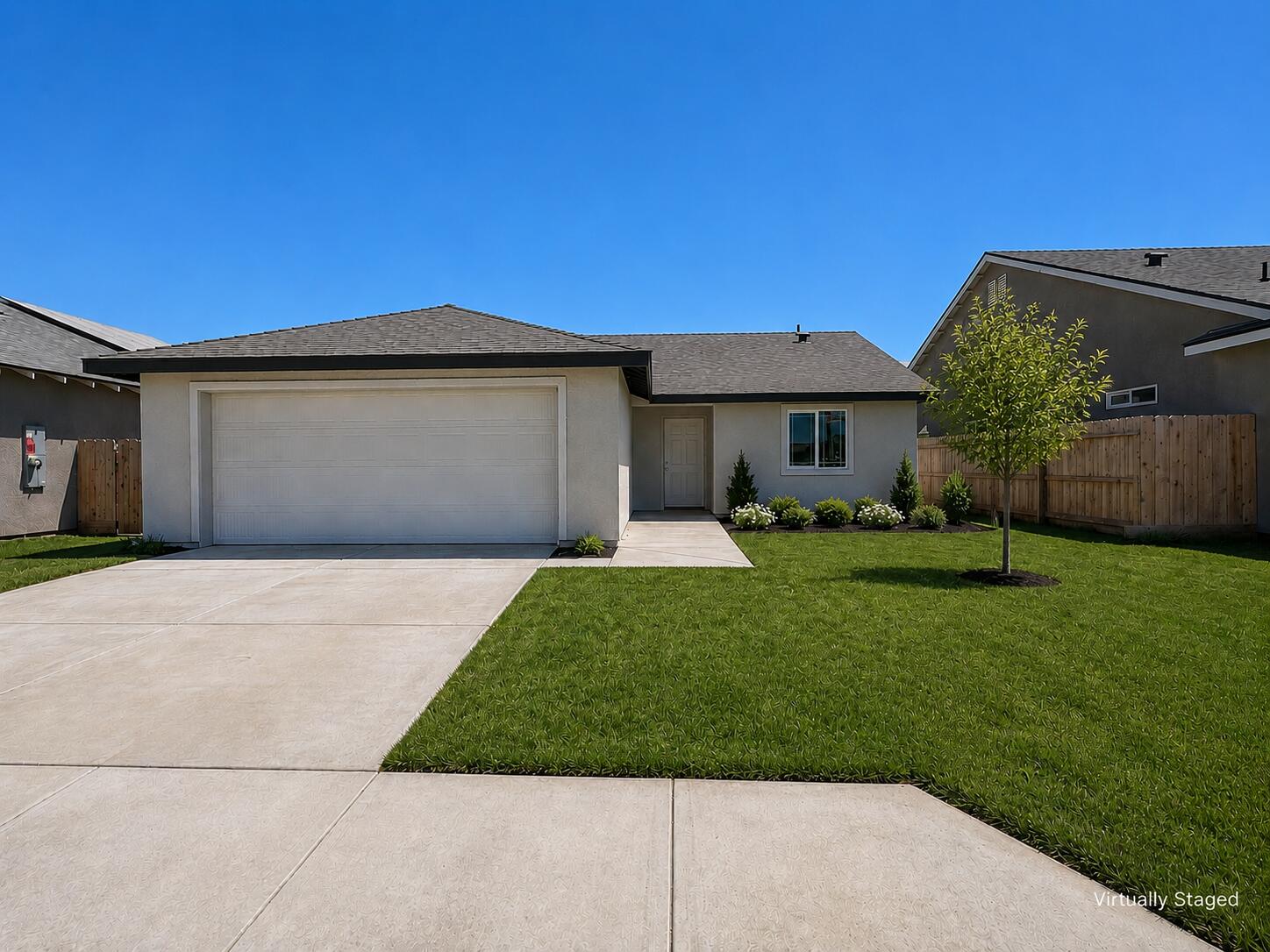 492 W Trooper, Porterville, CA 93257