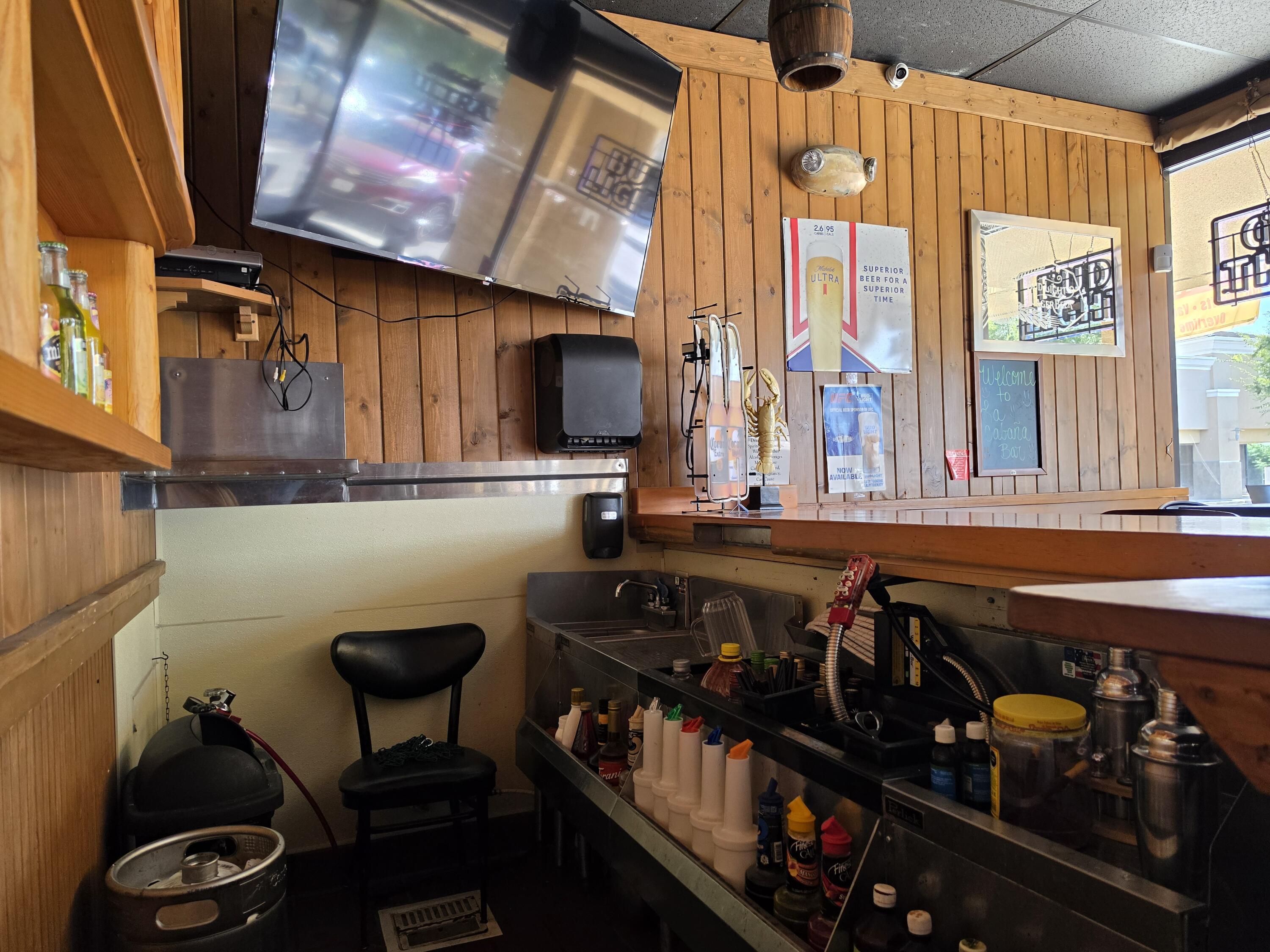 1102 W Visalia Rd #108, Exeter, CA 93221
