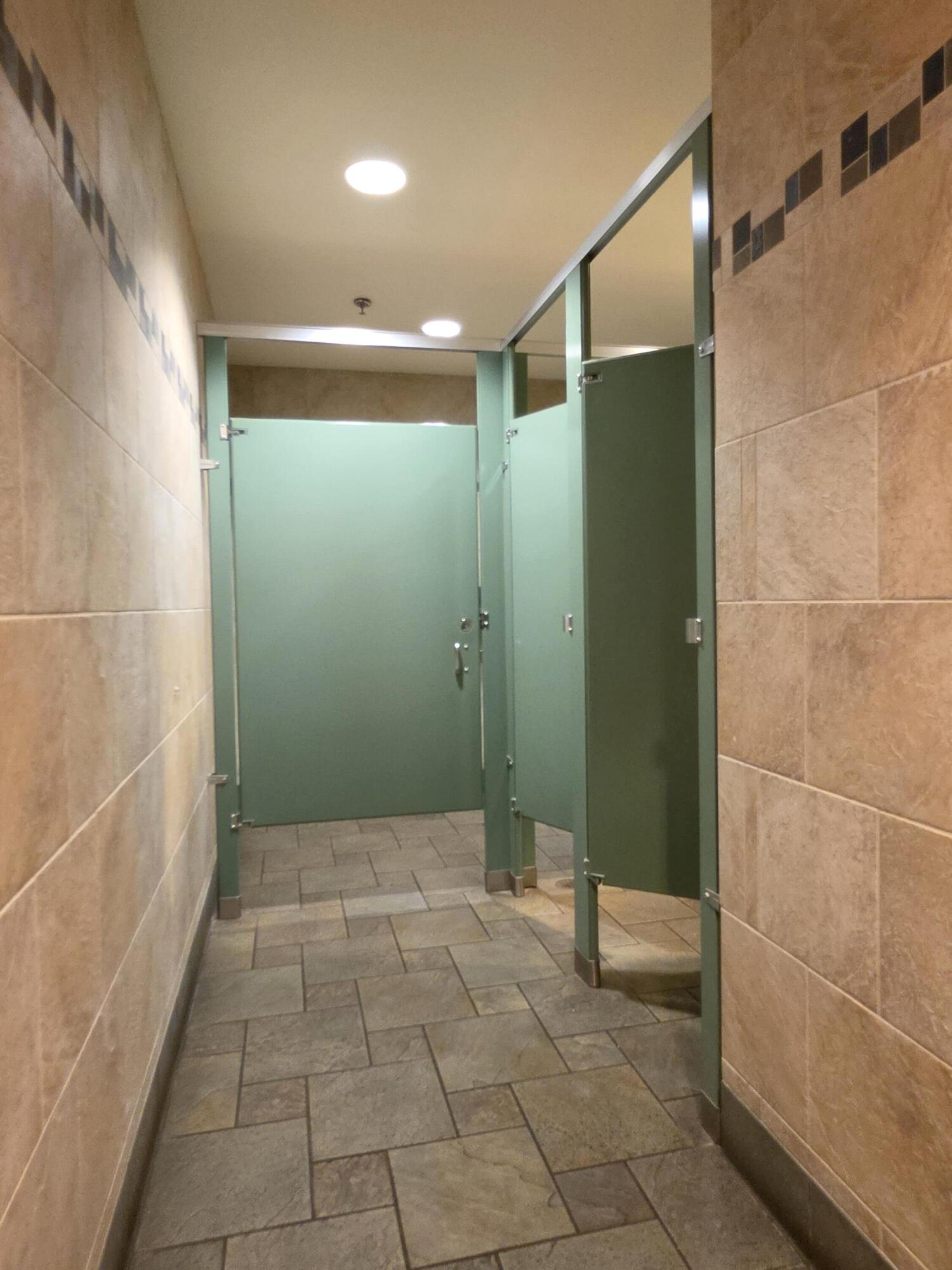 1102 W Visalia Rd #108, Exeter, CA 93221