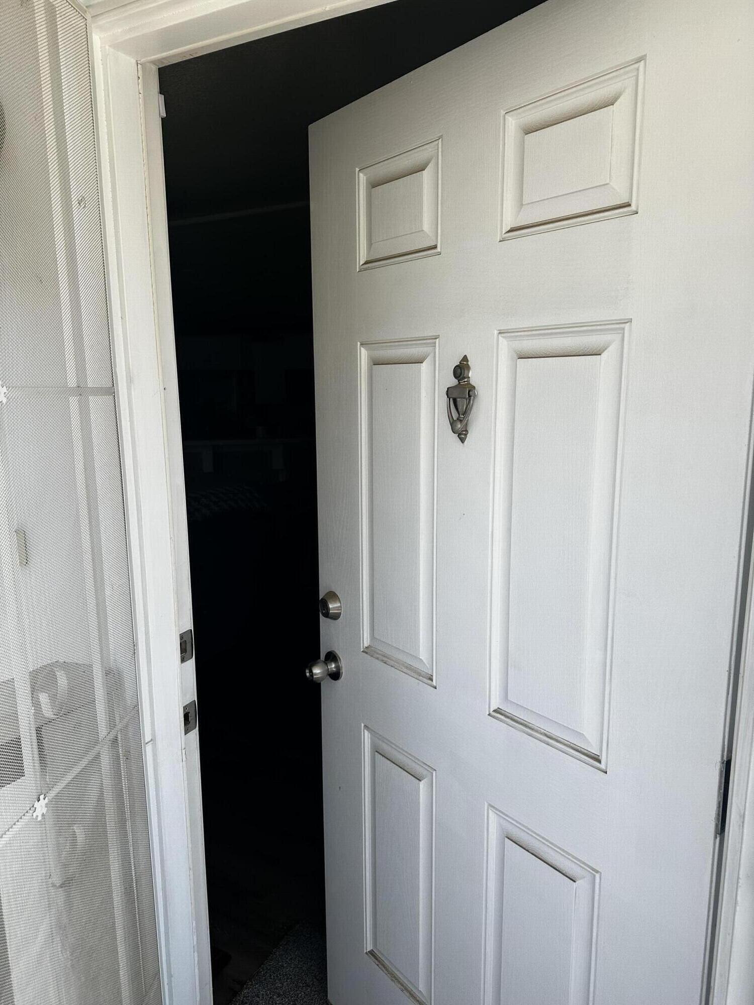 415 N Aker N Akers St, Visalia, CA 93291