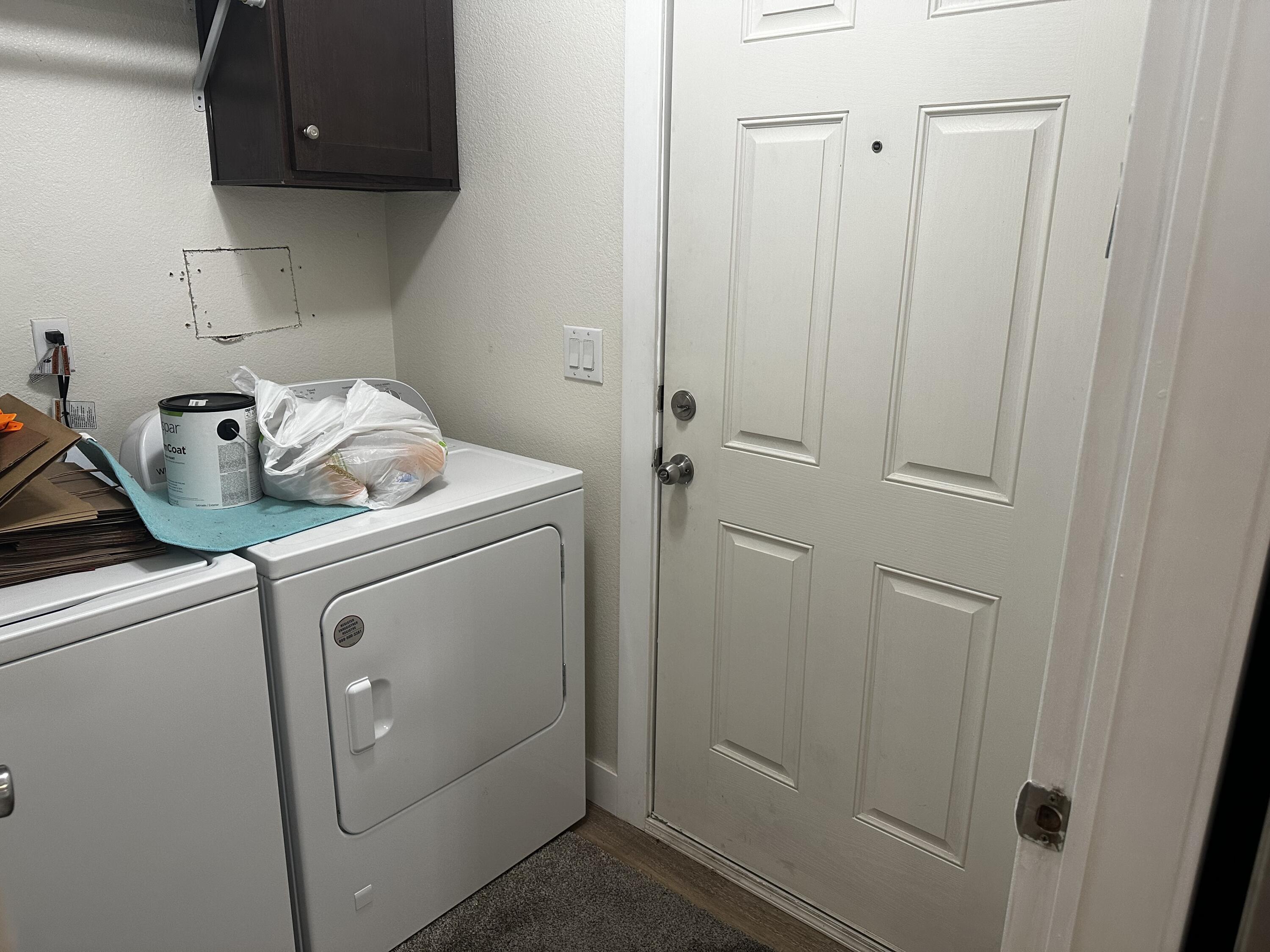 415 N Aker N Akers St, Visalia, CA 93291