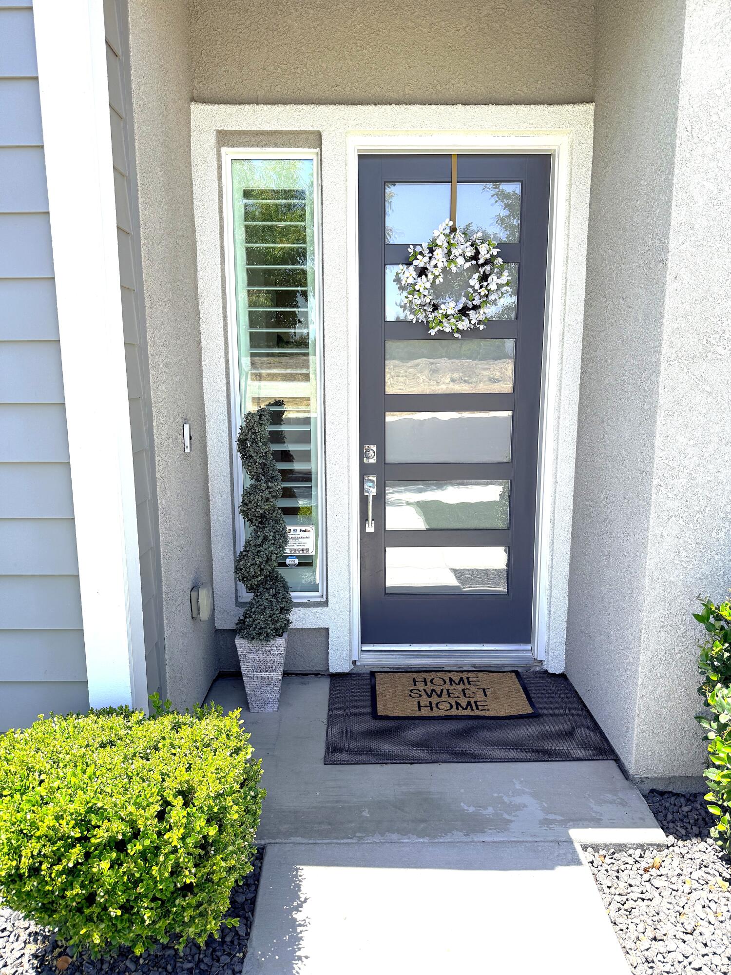 3707 N Santa Fe St, Visalia, CA 93291