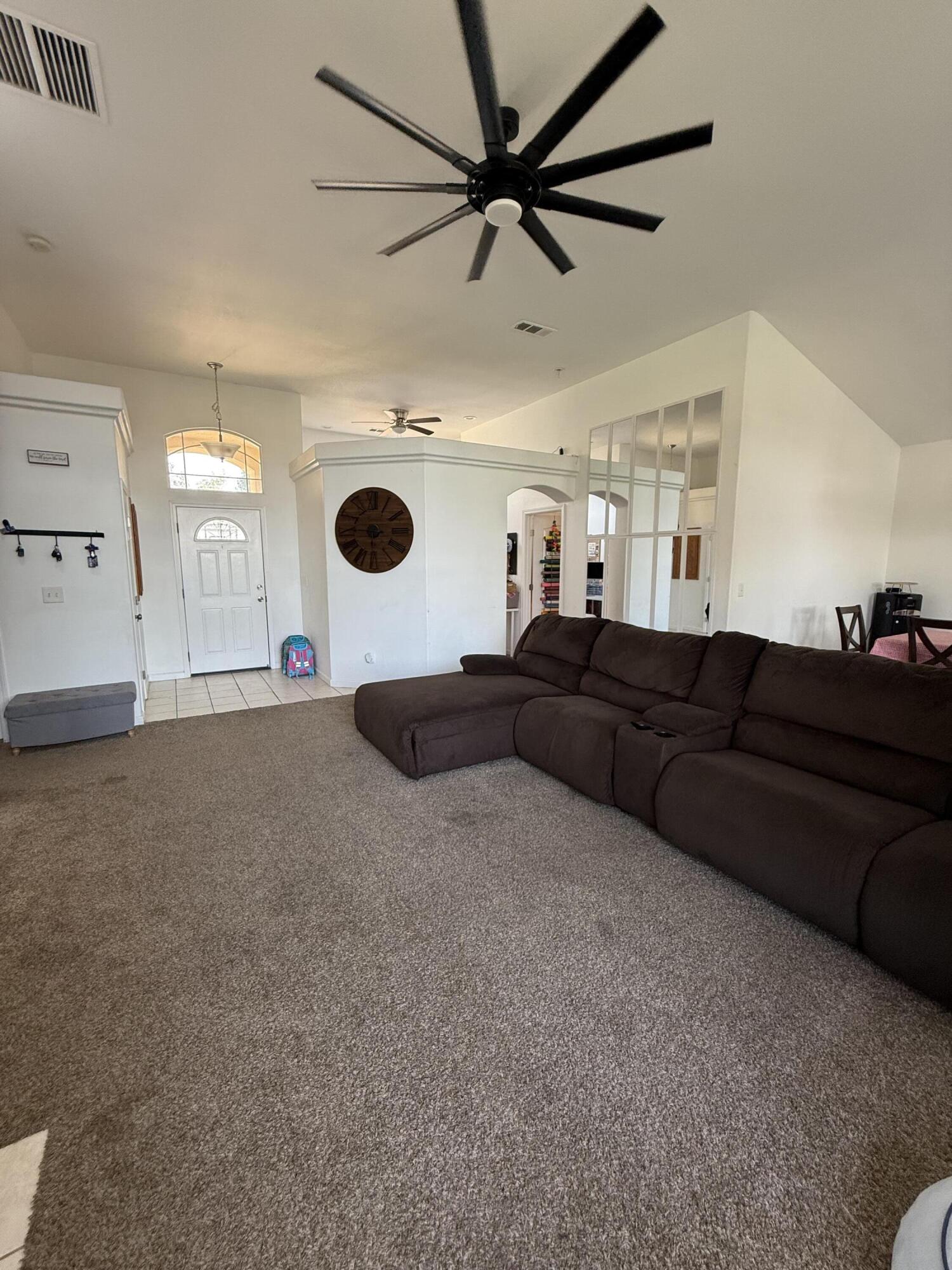 3942 E Four Creeks Ct, Visalia, CA 93292