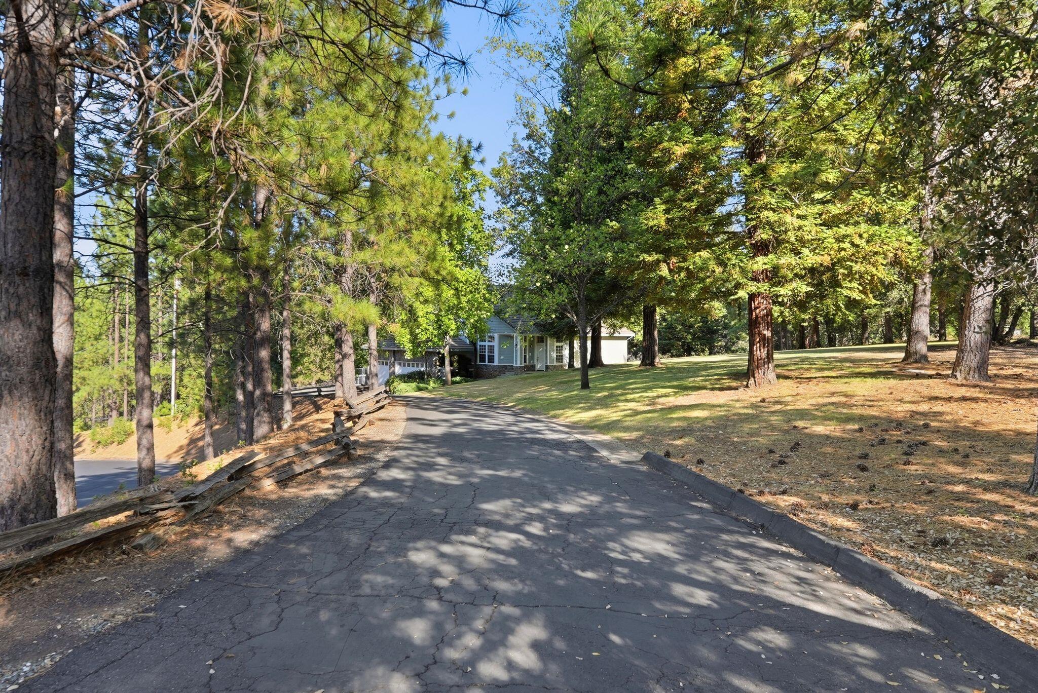 1235 Naturewood Dr, Meadow Vista, CA 95722