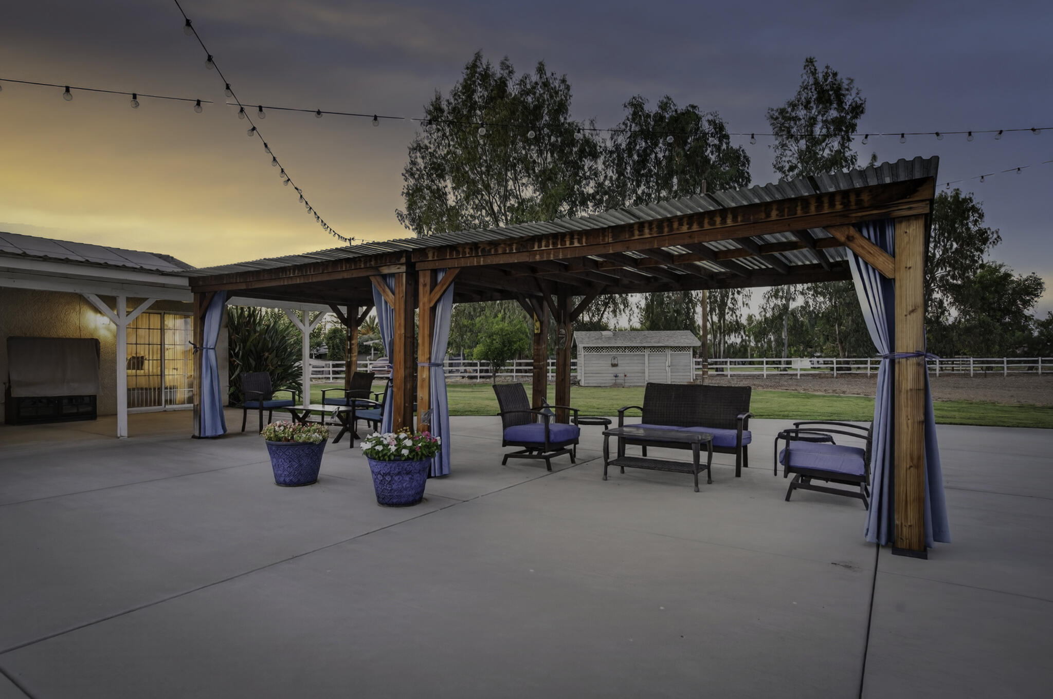 277 E Fantz Ave, Fresno, CA 93706