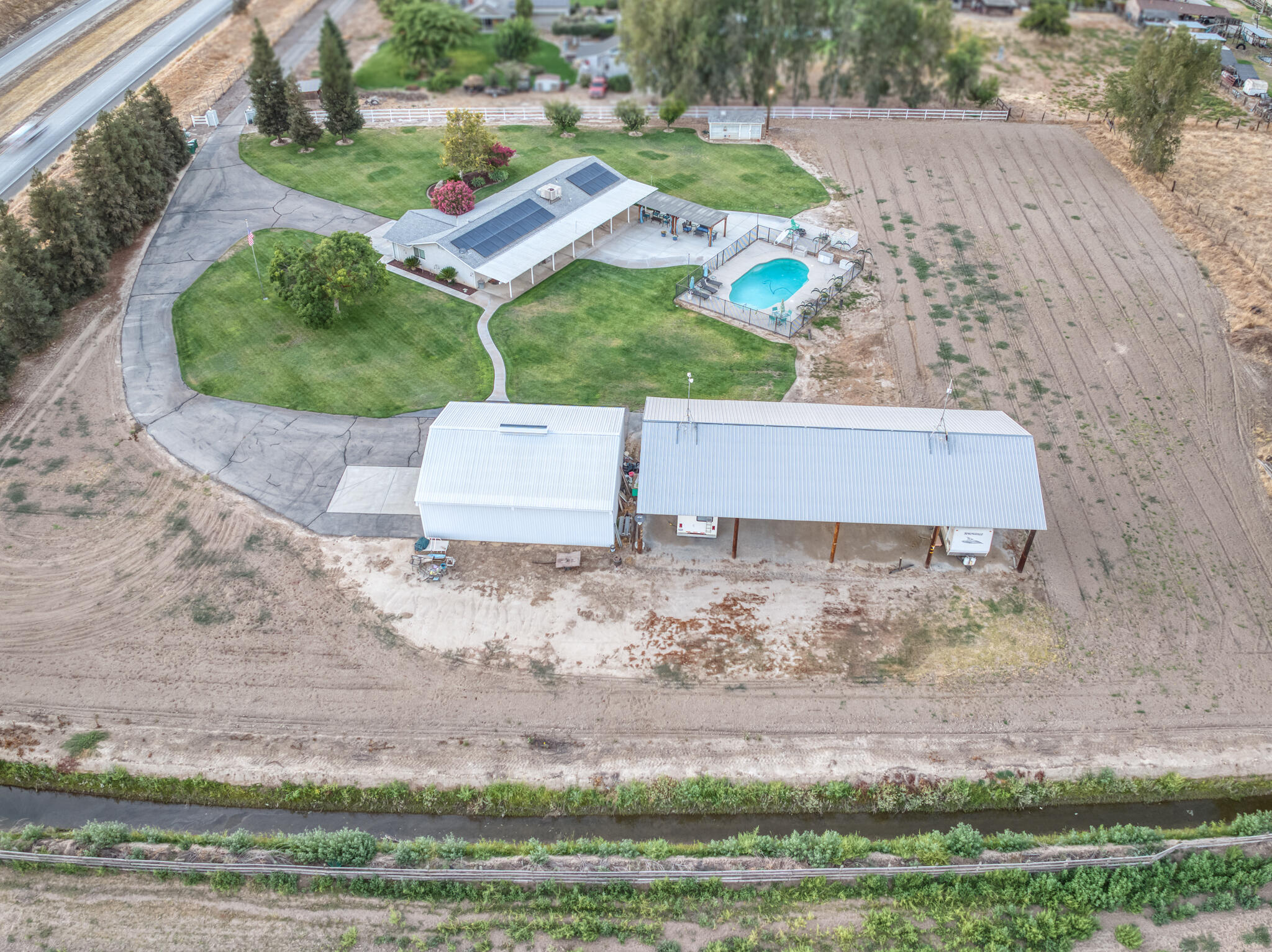277 E Fantz Ave, Fresno, CA 93706