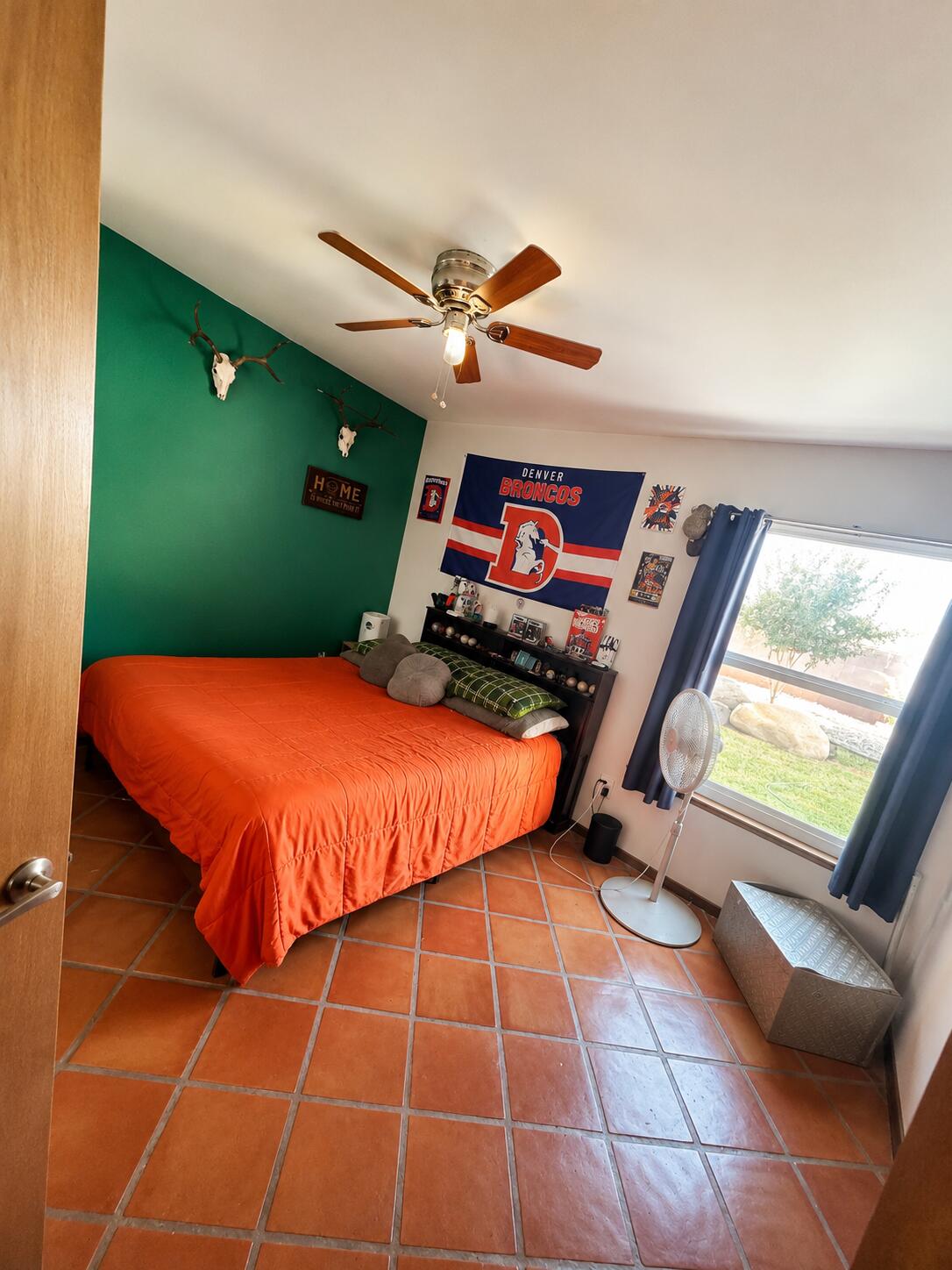 1808 E College Ave, Visalia, CA 93292