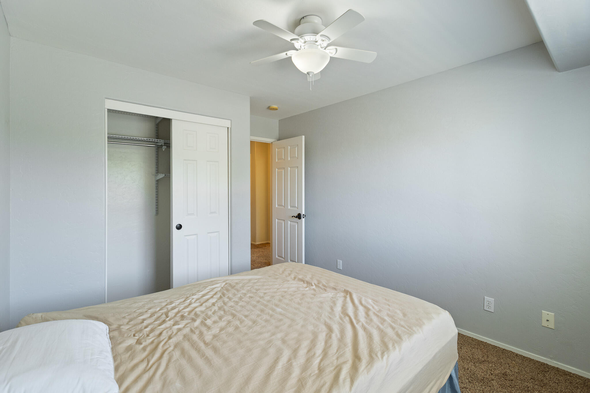2874 W Porter Ave, Visalia, CA 93291