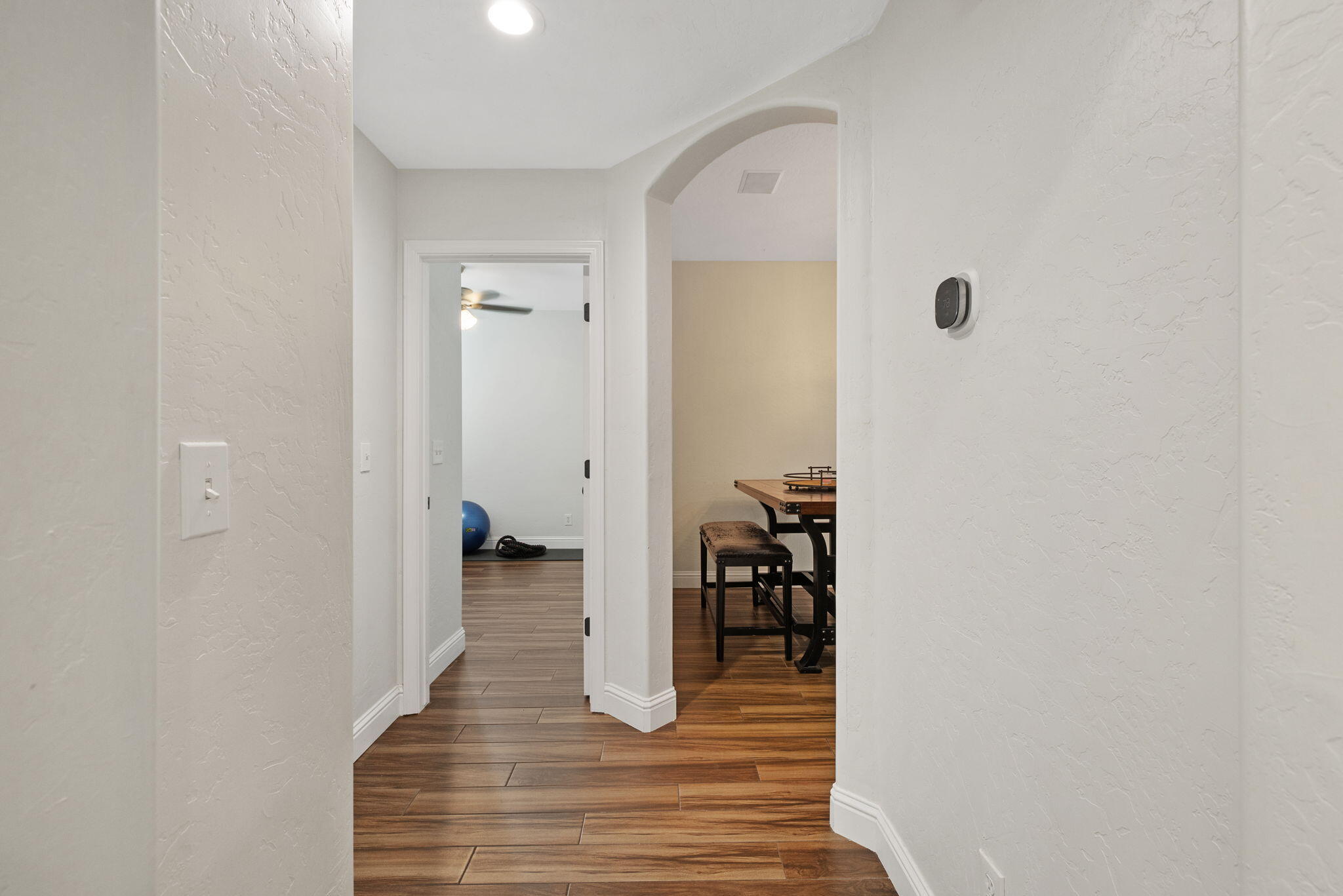3320 W Glendale Ave, Visalia, CA 93291