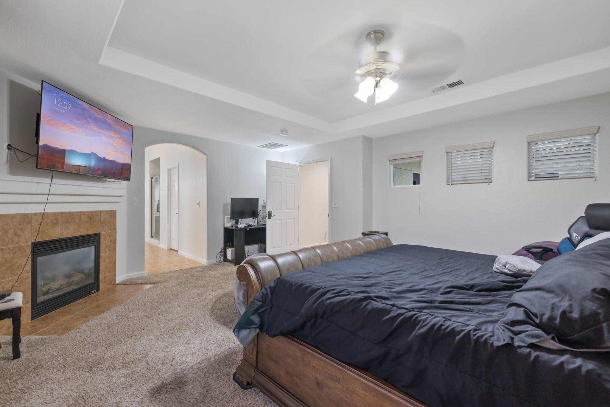 3320 W Glendale Ave, Visalia, CA 93291