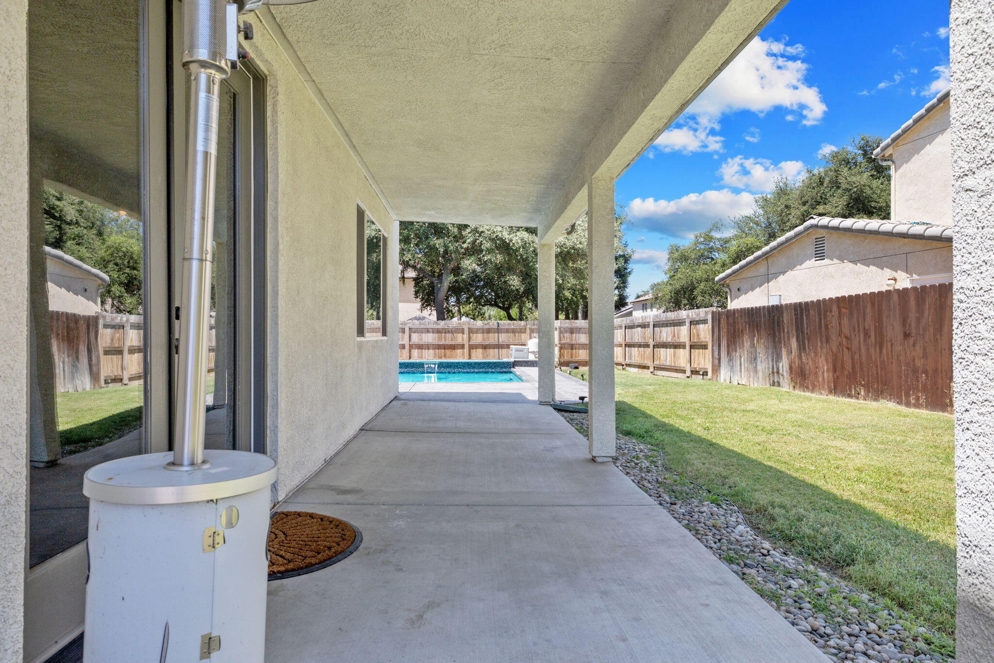 3320 W Glendale Ave, Visalia, CA 93291