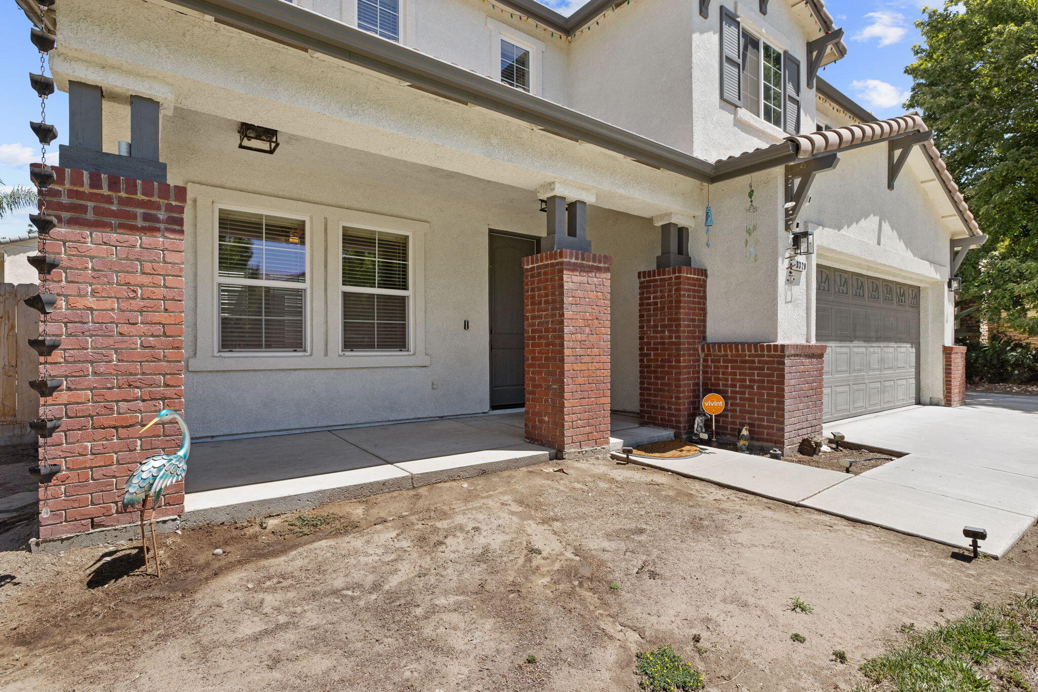 3320 W Glendale Ave, Visalia, CA 93291