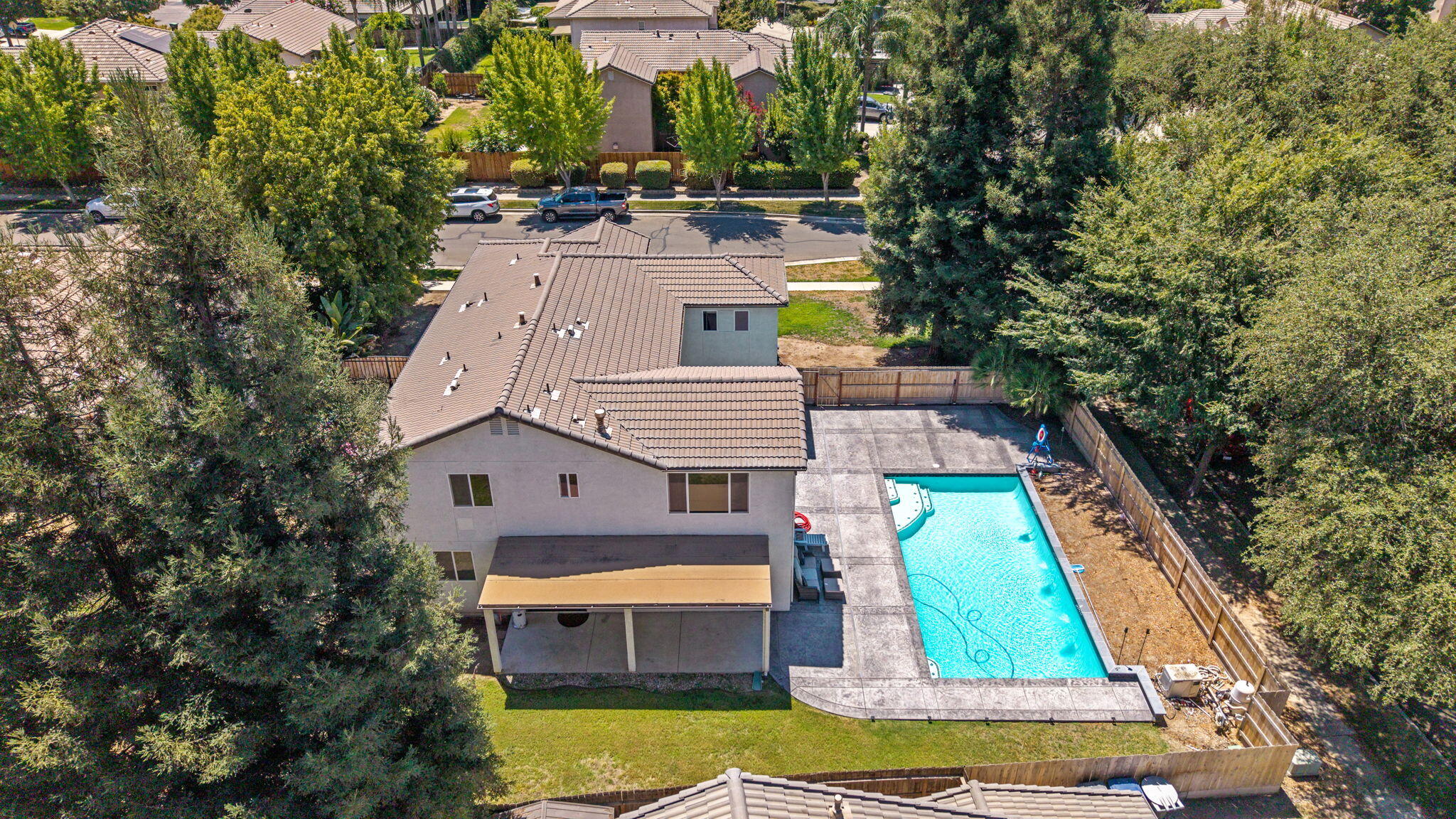 3320 W Glendale Ave, Visalia, CA 93291
