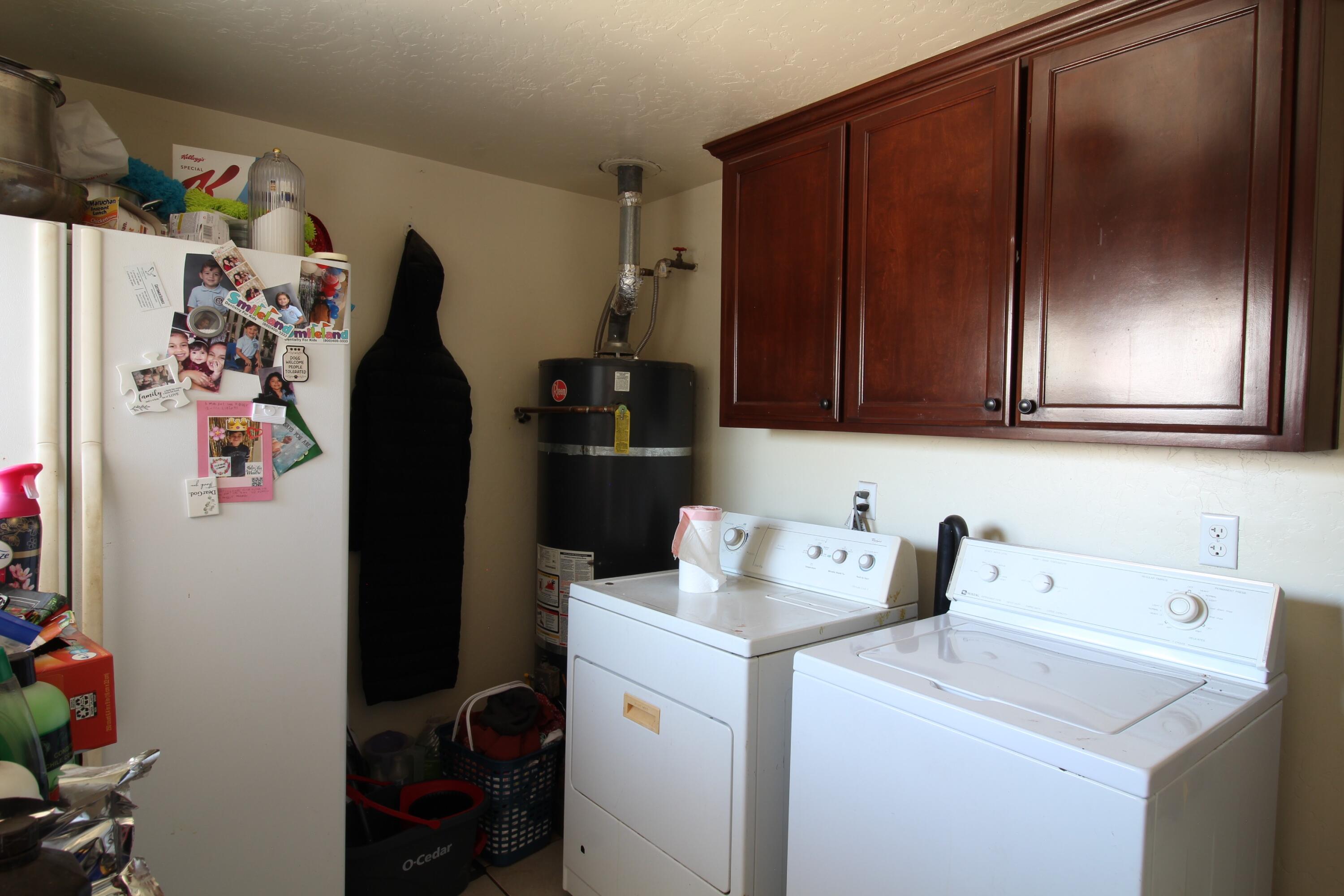 241 S F St, Tulare, CA 93274