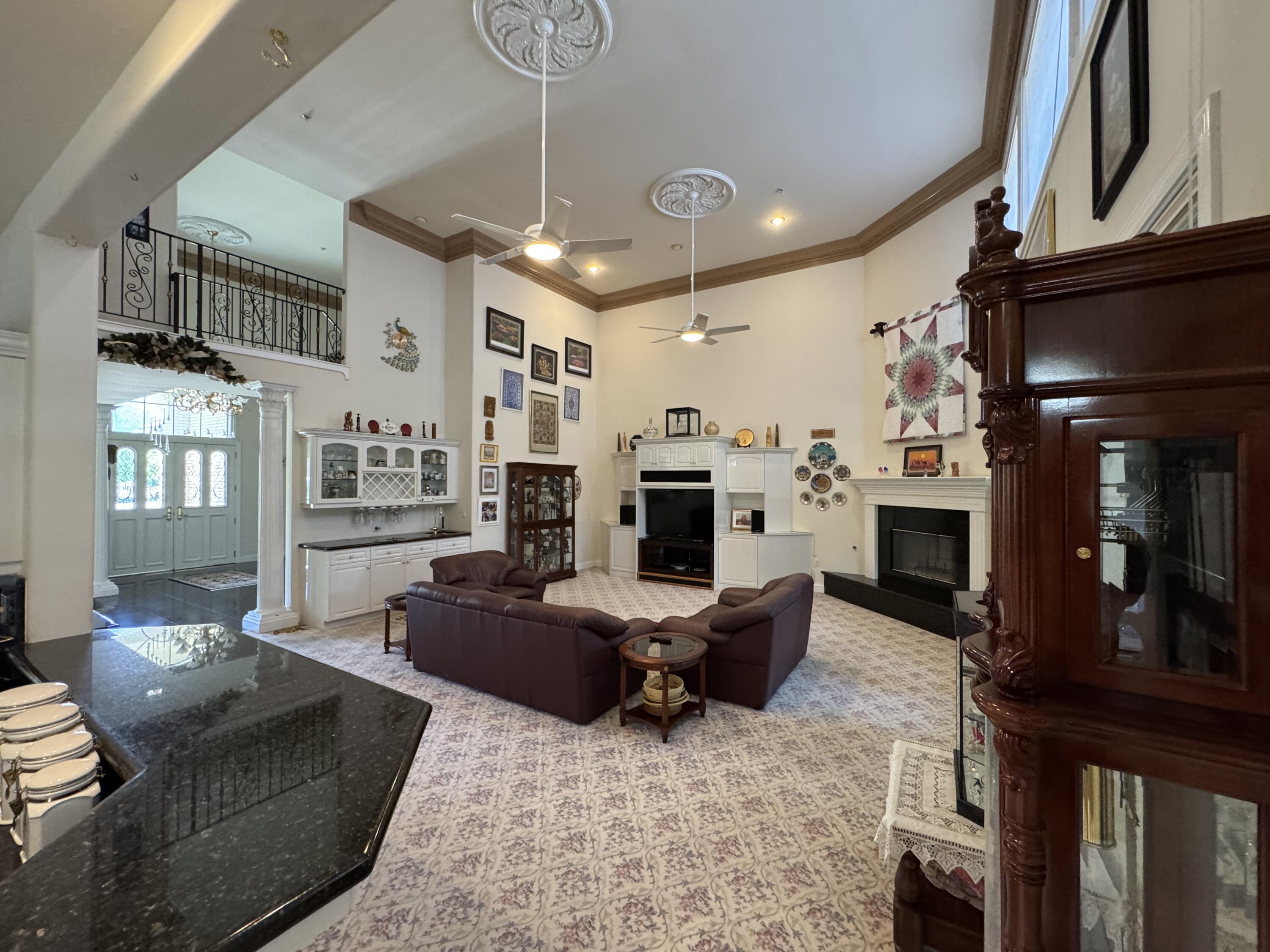 17485 Dillon Ct, Porterville, CA 93257