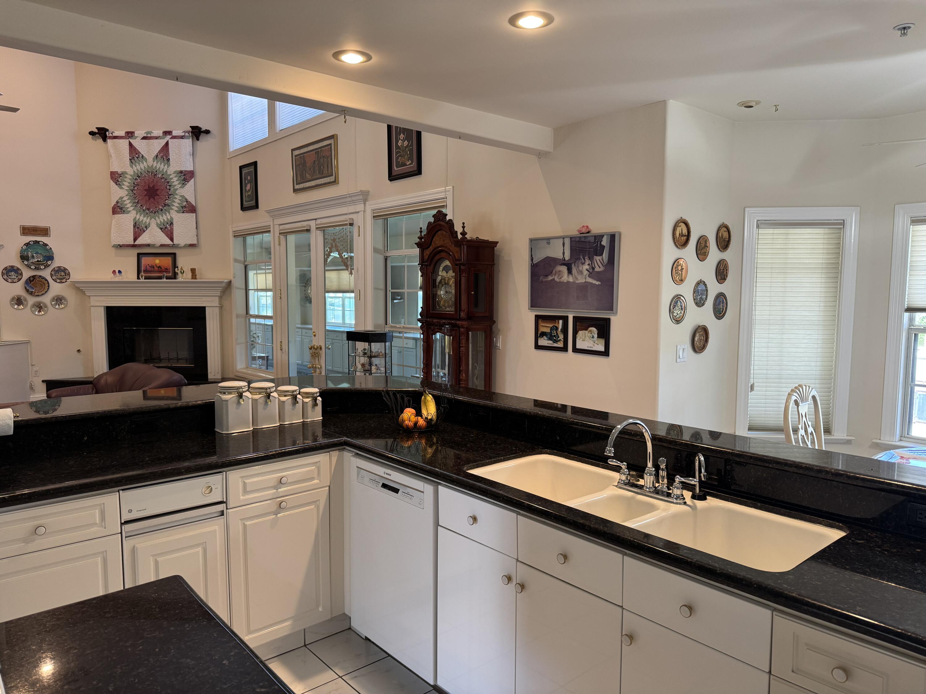 17485 Dillon Ct, Porterville, CA 93257
