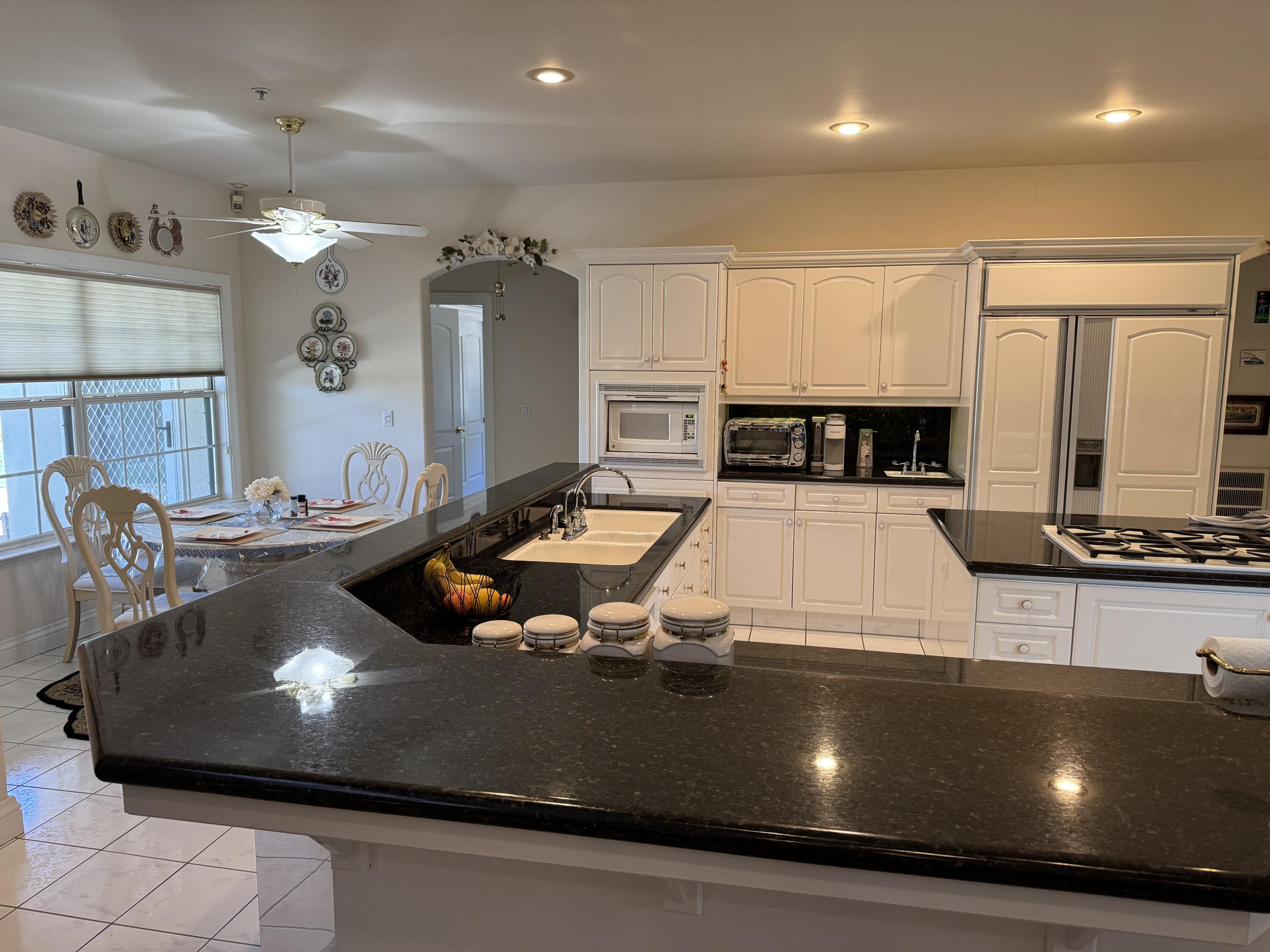 17485 Dillon Ct, Porterville, CA 93257