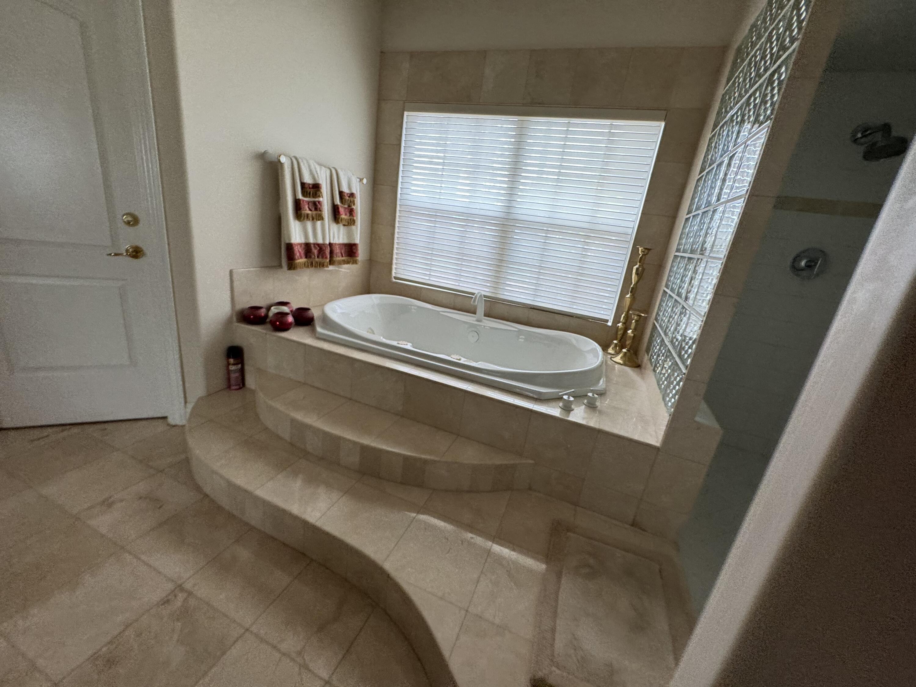 17485 Dillon Ct, Porterville, CA 93257