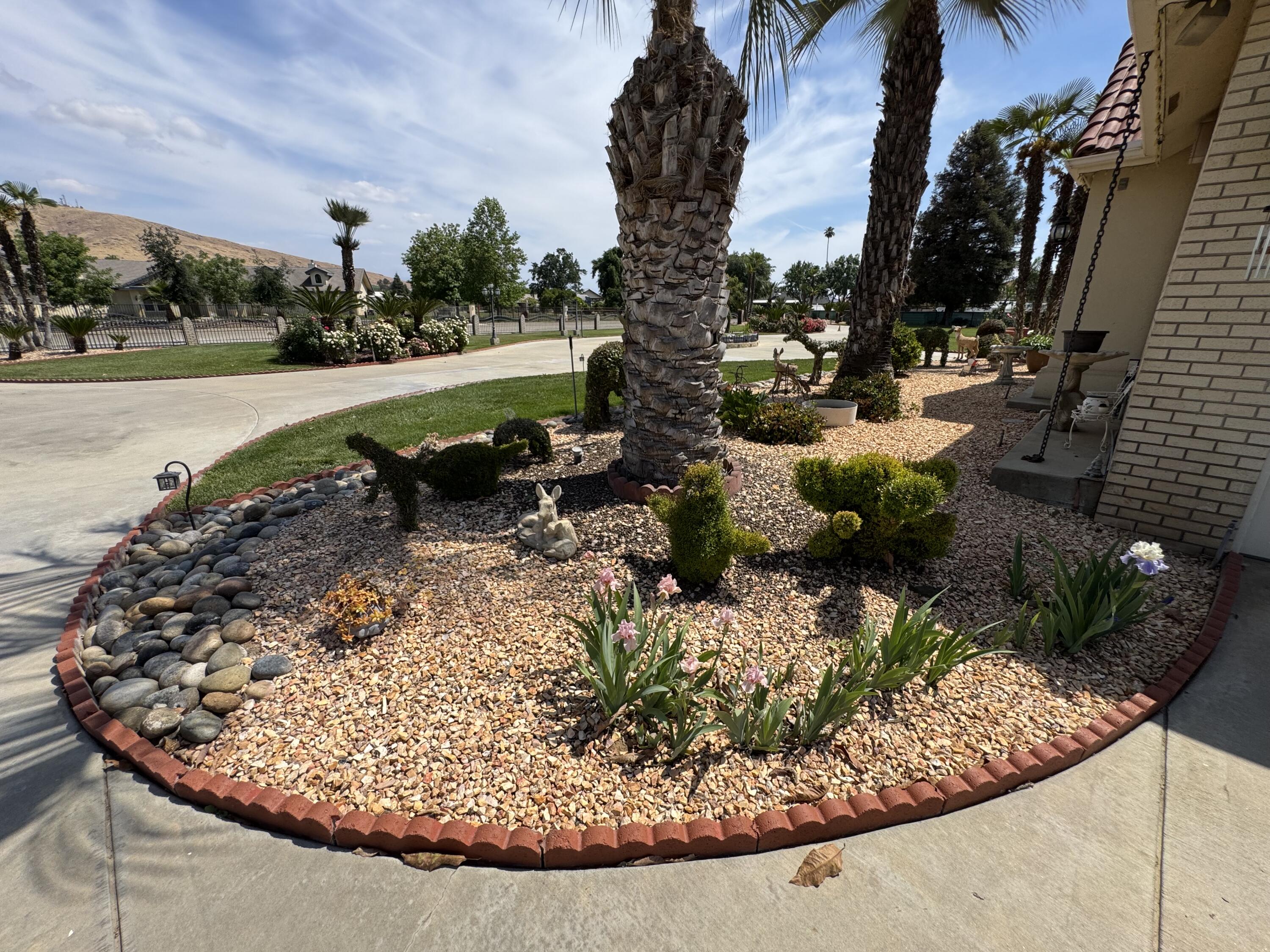 17485 Dillon Ct, Porterville, CA 93257