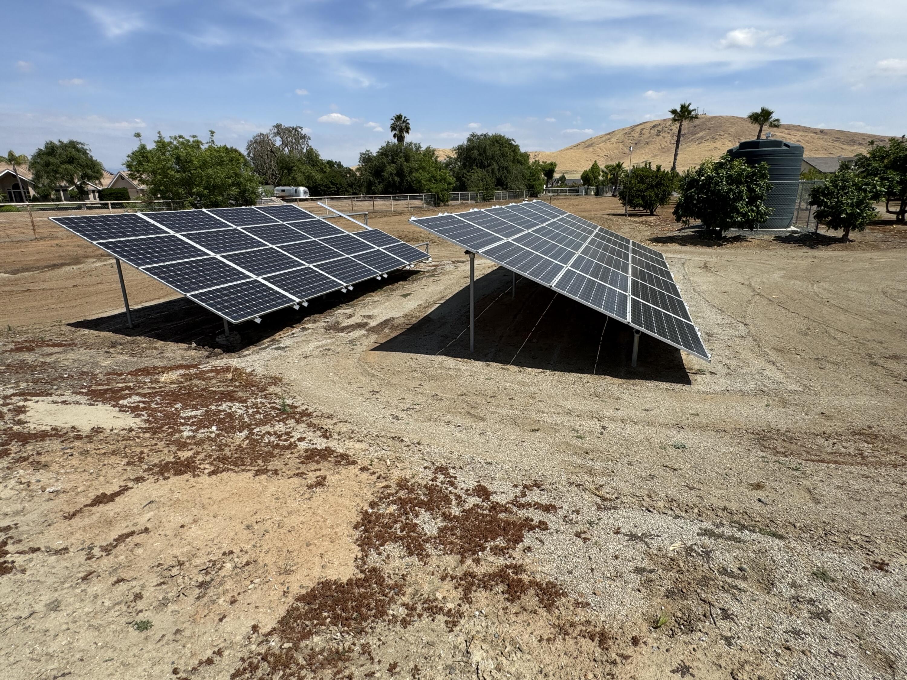 17485 Dillon Ct, Porterville, CA 93257
