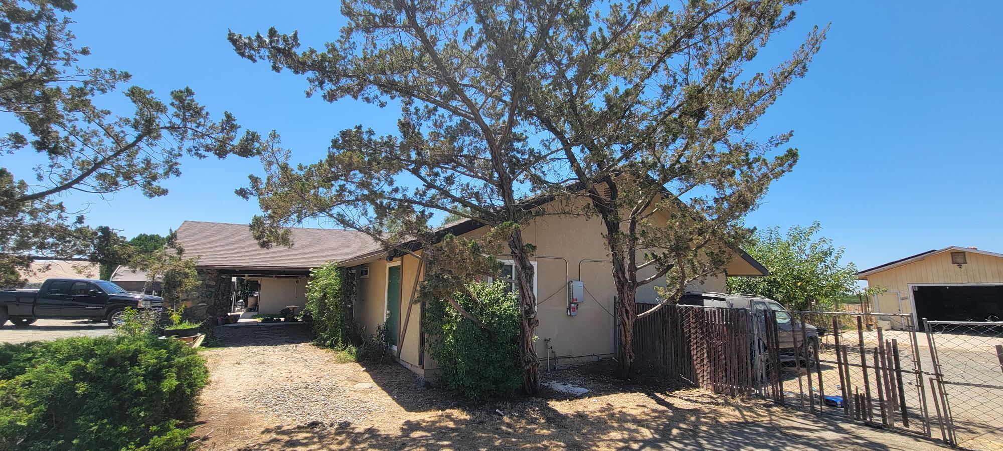 20605 Road 252 Ave, Strathmore, CA 93267