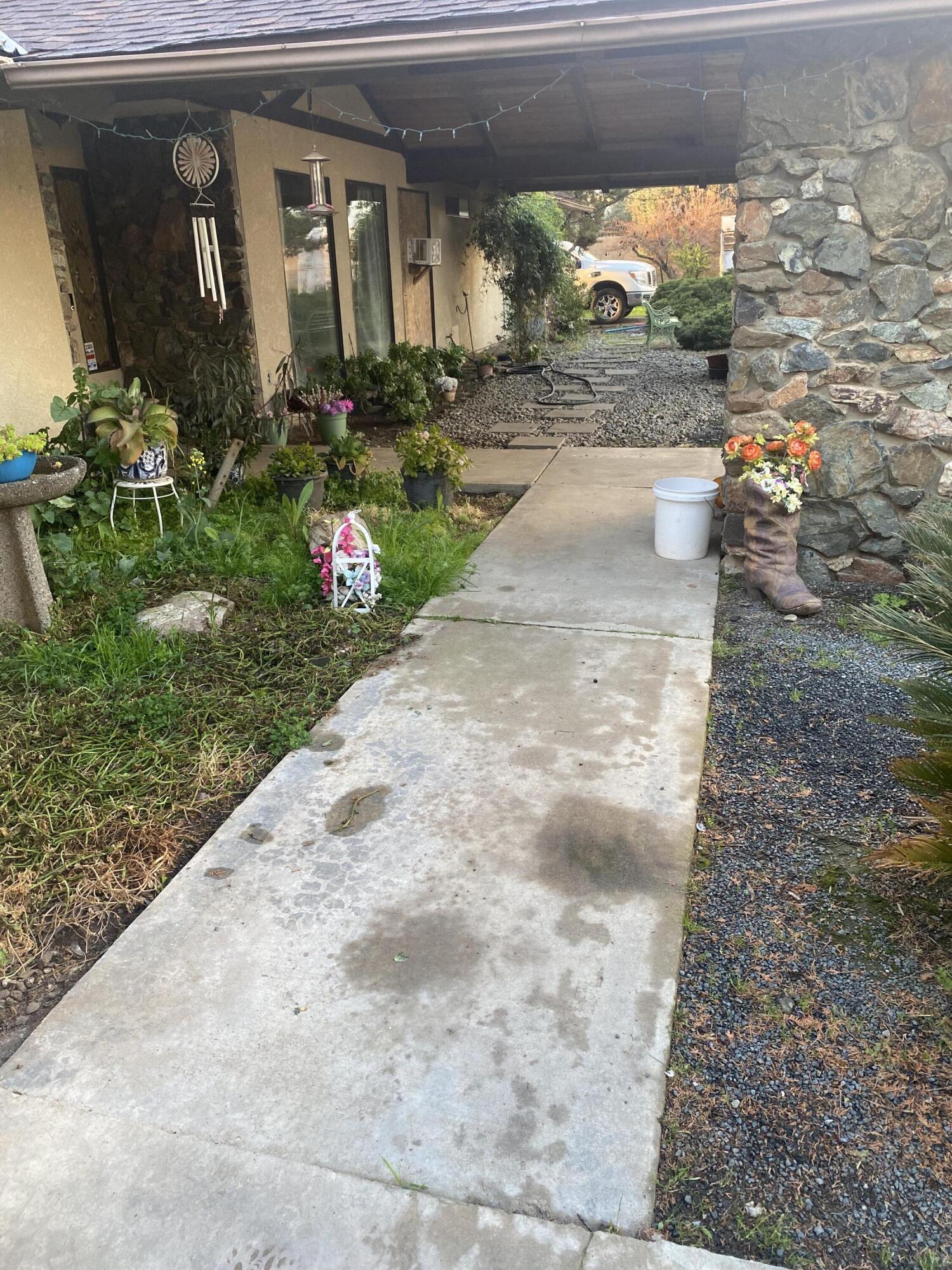 20605 Road 252 Ave, Strathmore, CA 93267