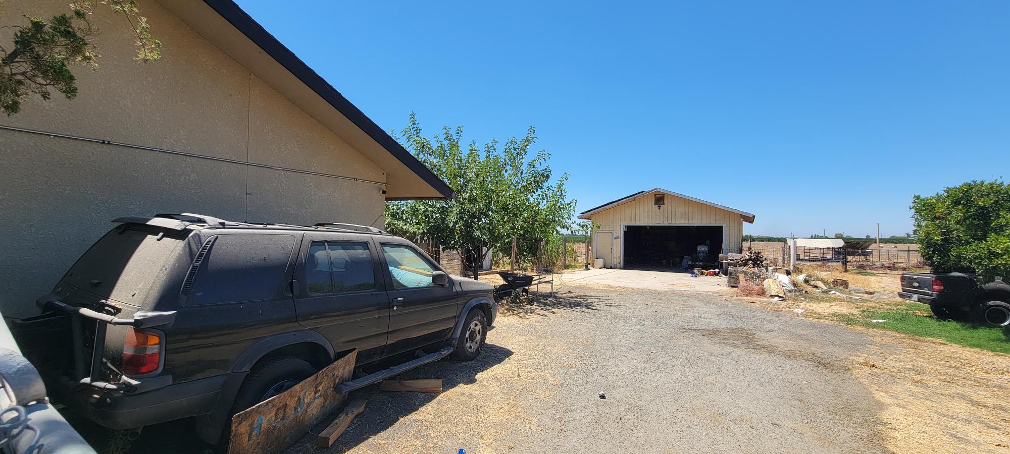 20605 Road 252 Ave, Strathmore, CA 93267