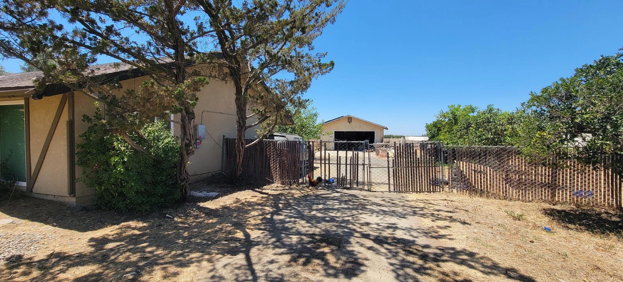 20605 Road 252 Ave, Strathmore, CA 93267