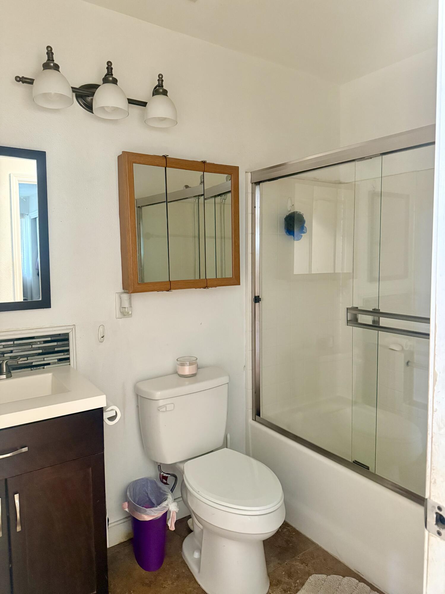 1535 Hartley Ave, Farmersville, CA 93223