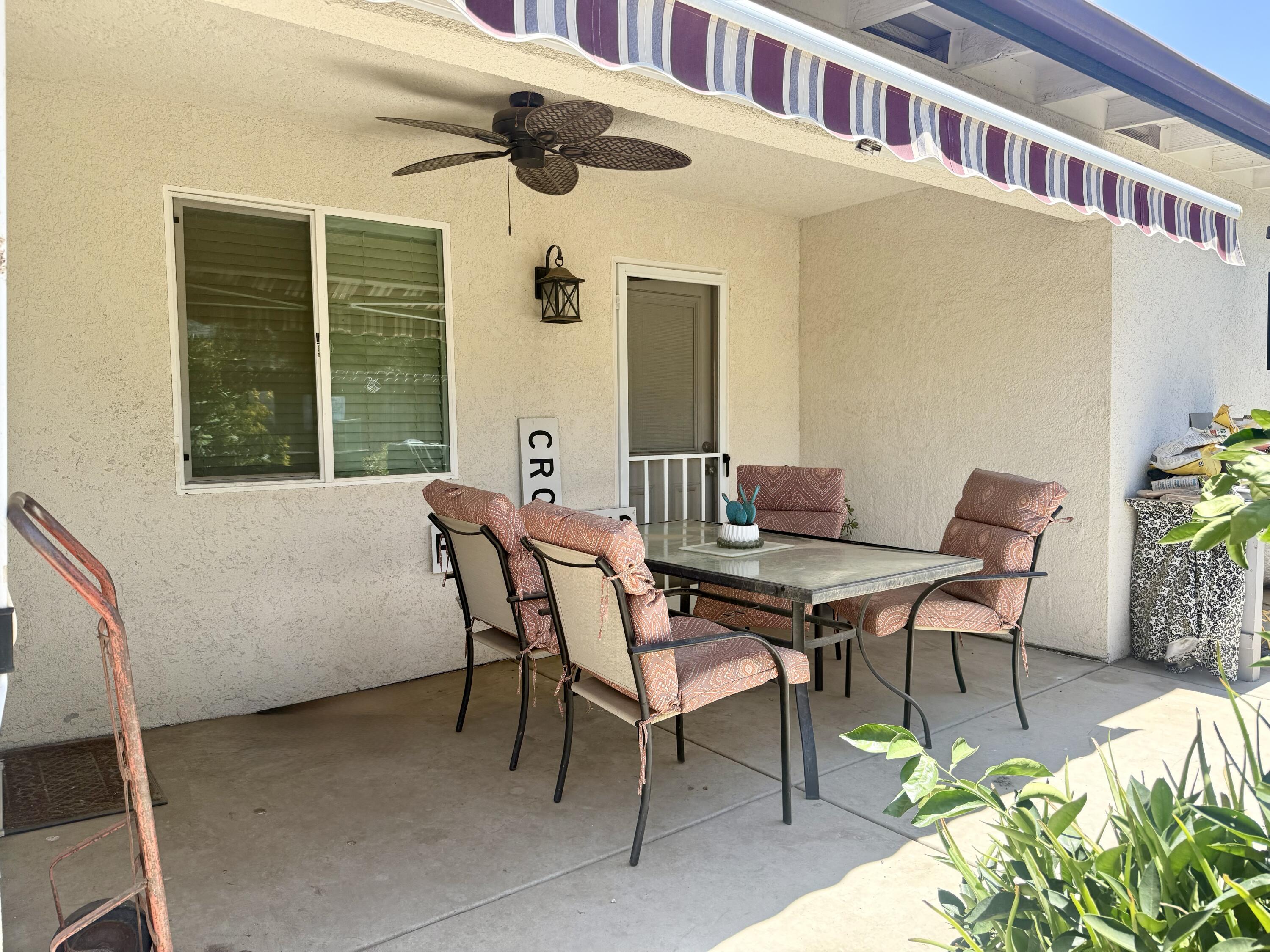 1535 Hartley Ave, Farmersville, CA 93223