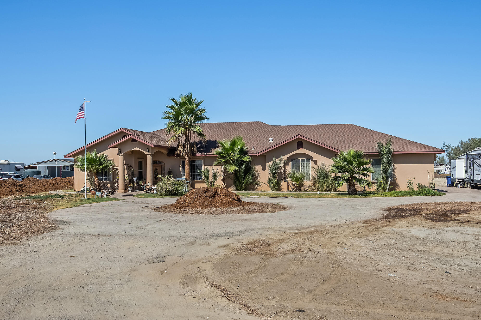 15084 18 1/2, Lemoore, CA 93245