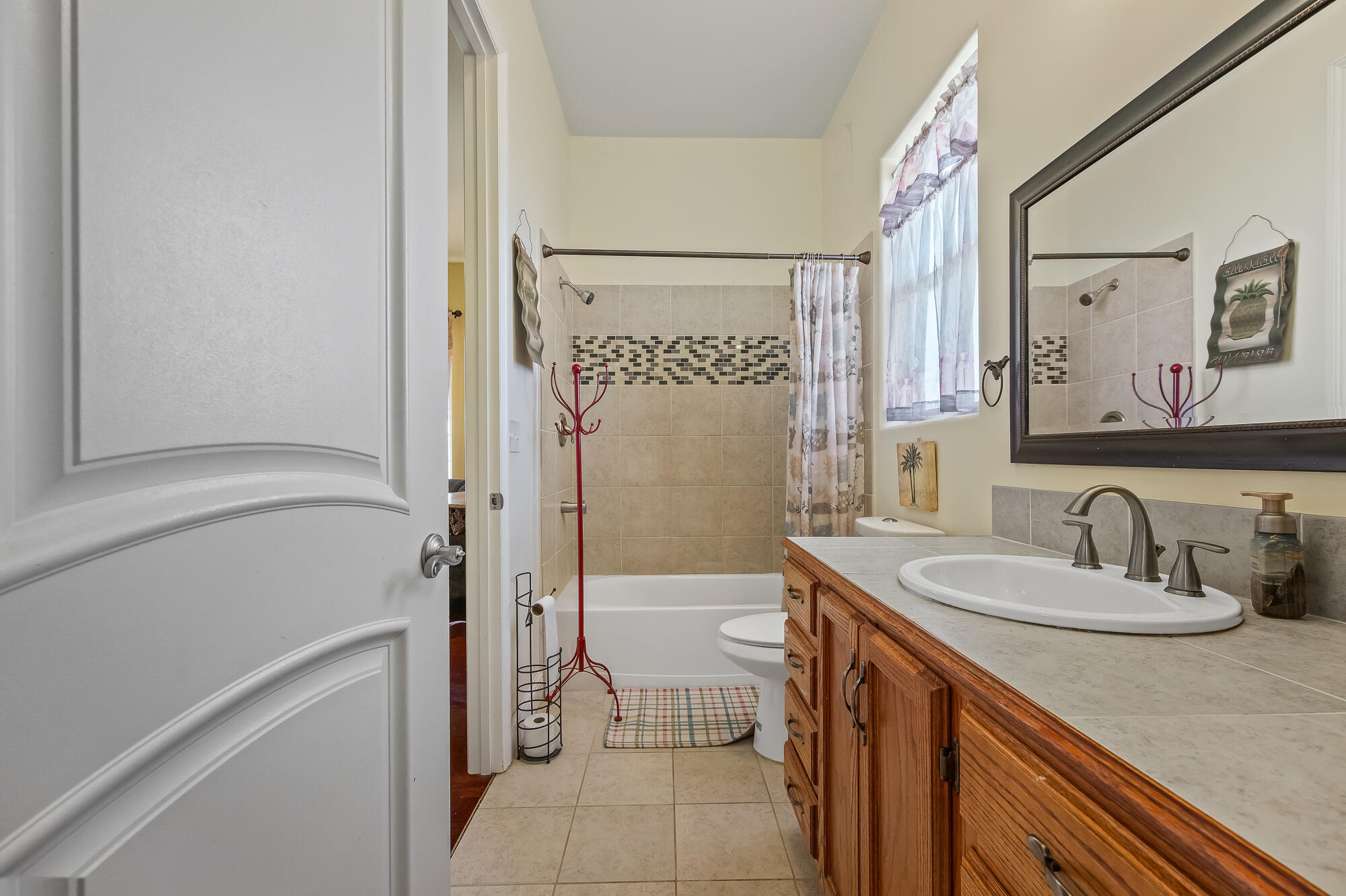 15084 18 1/2, Lemoore, CA 93245