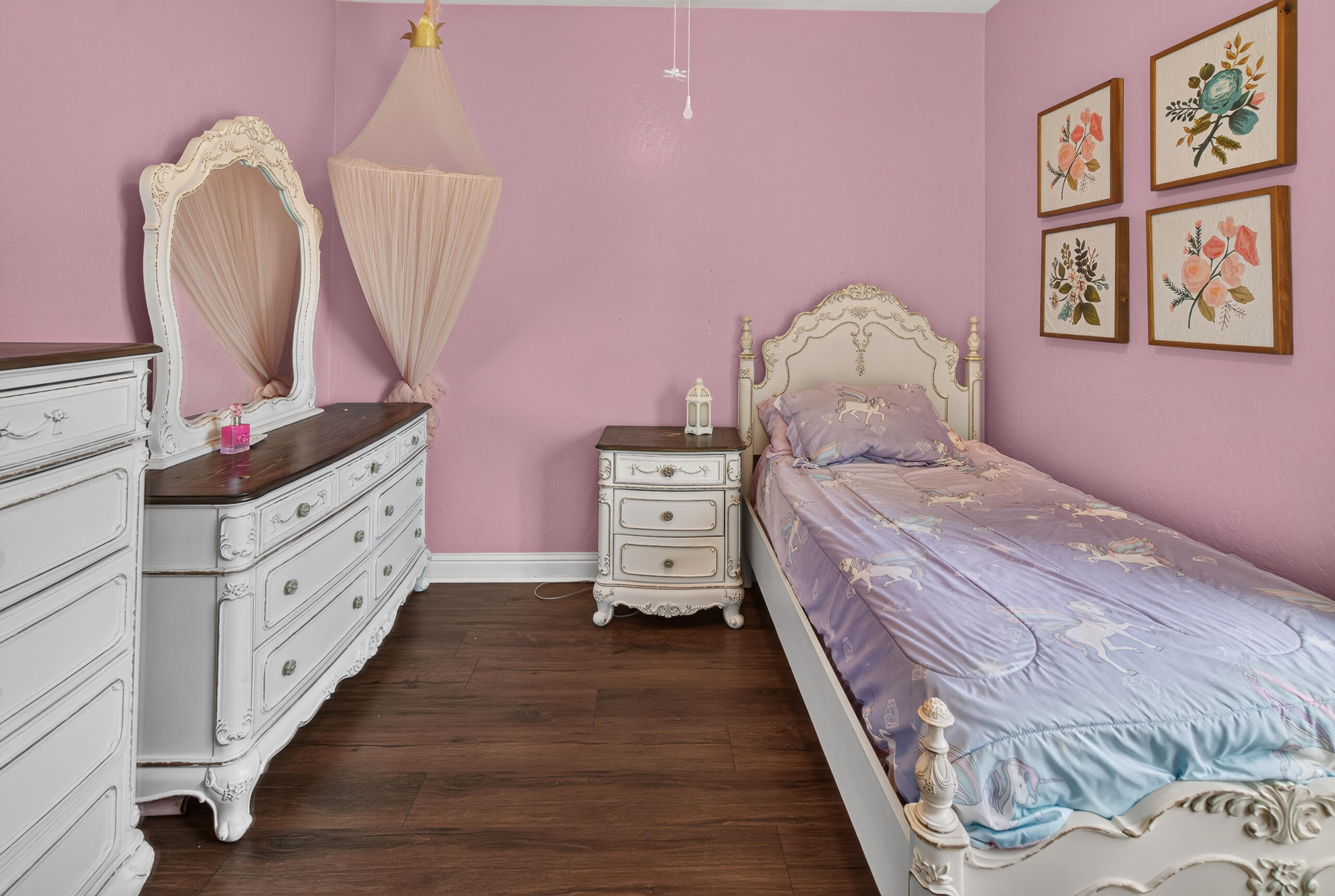 2307 N Divisadero St, Visalia, CA 93291