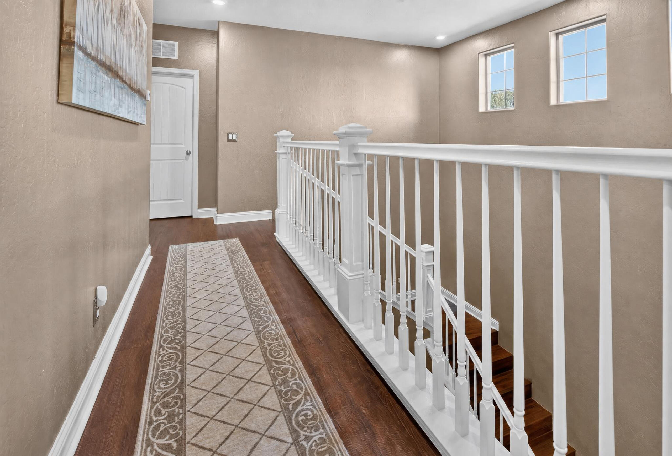 2307 N Divisadero St, Visalia, CA 93291