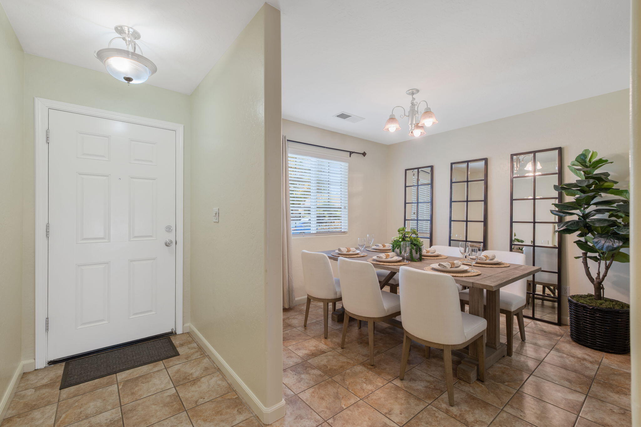 4650 W Rialto Ave, Visalia, CA 93277