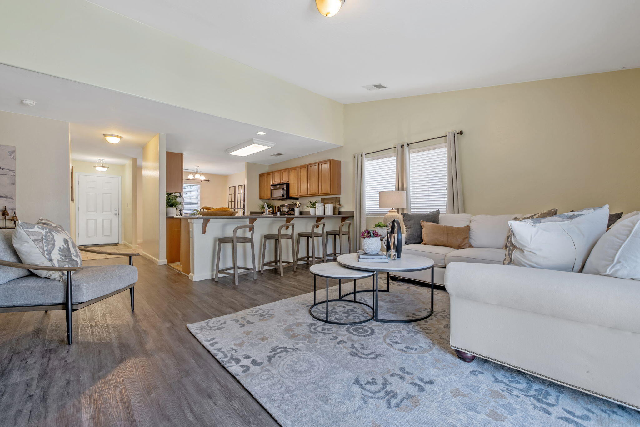 4650 W Rialto Ave, Visalia, CA 93277