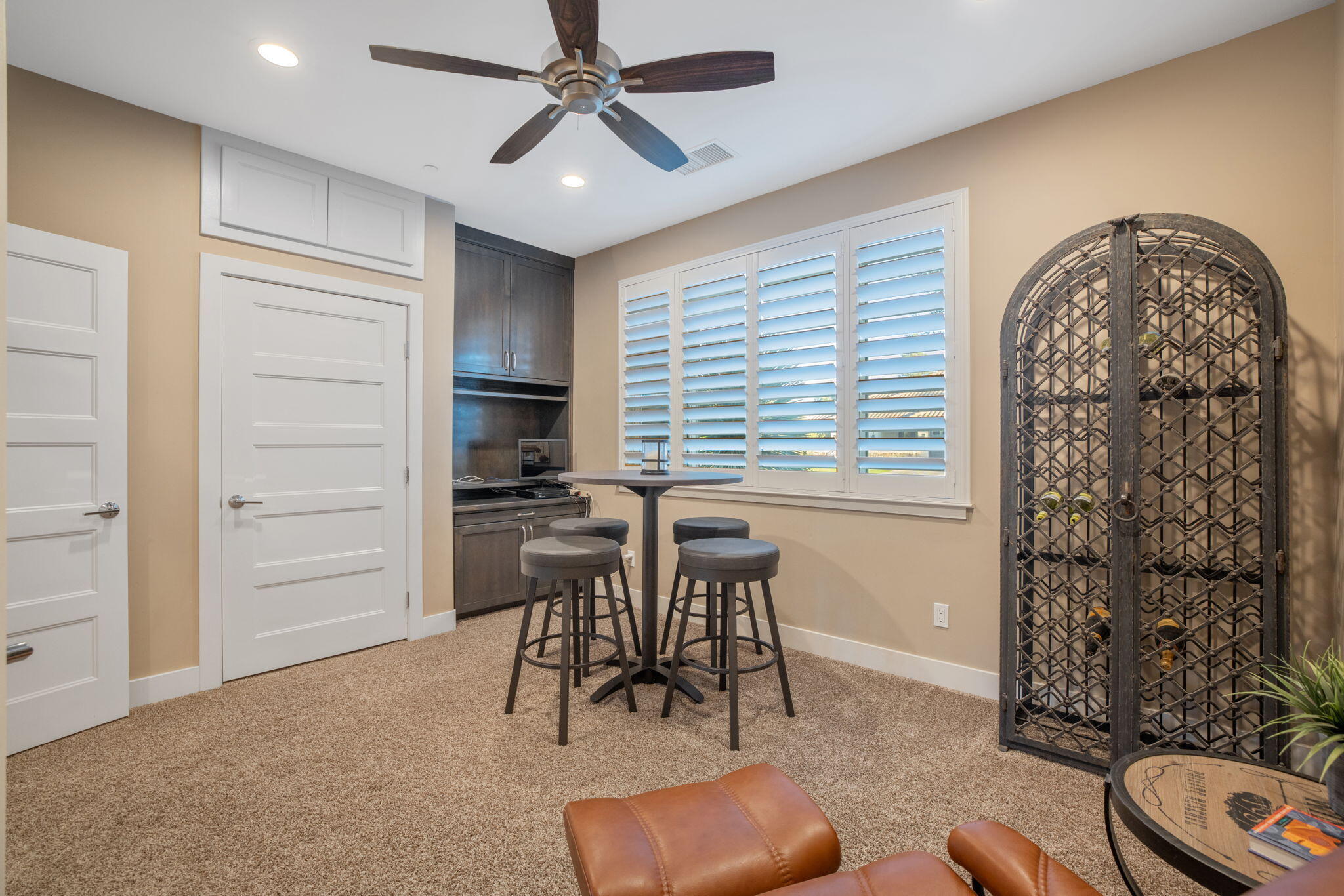 4738 W Crystal Ct, Visalia, CA 93291