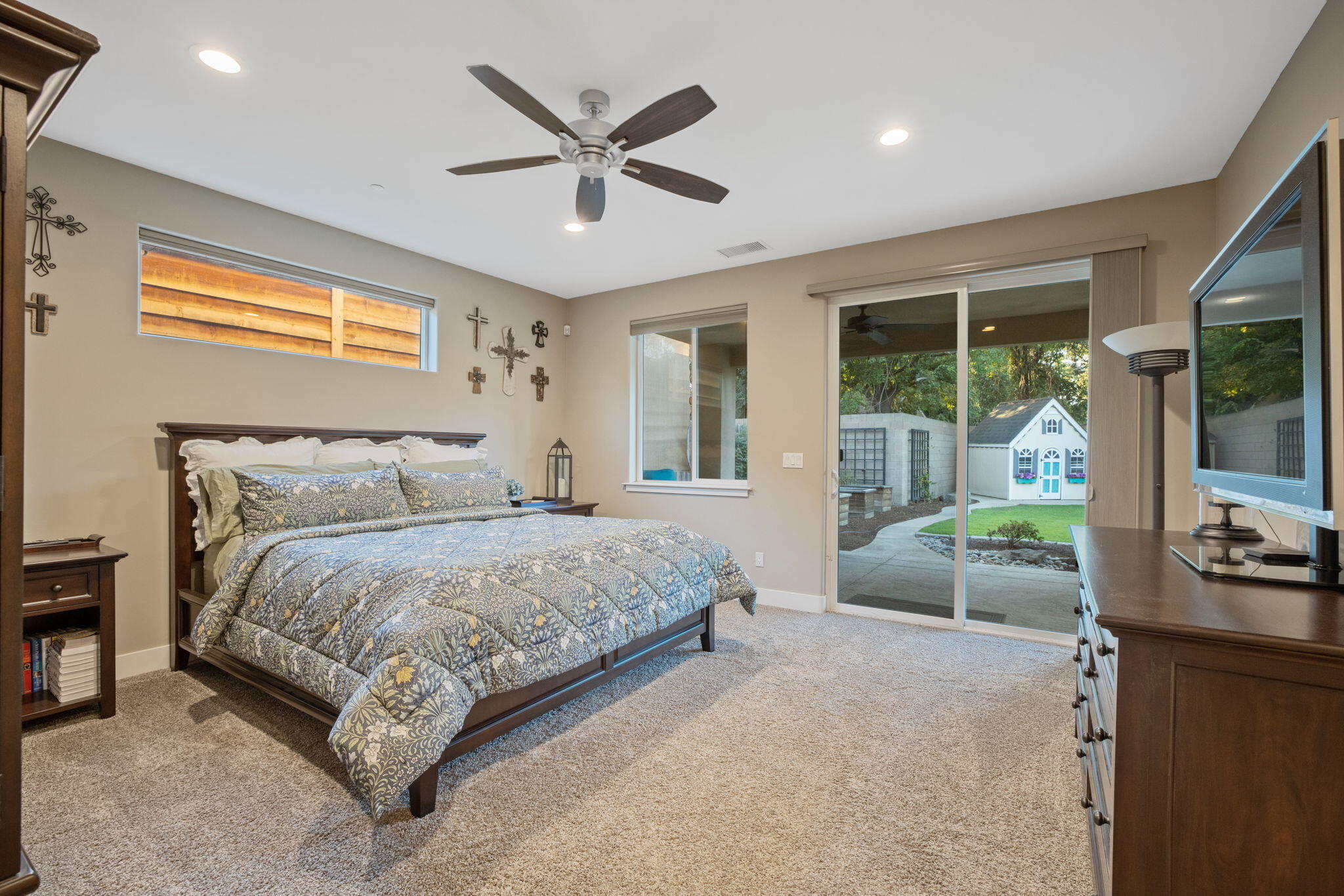 4738 W Crystal Ct, Visalia, CA 93291