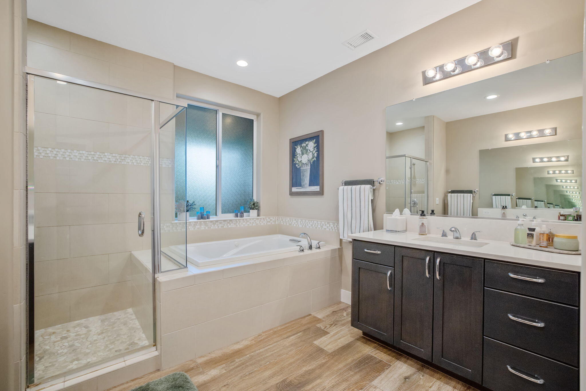 4738 W Crystal Ct, Visalia, CA 93291